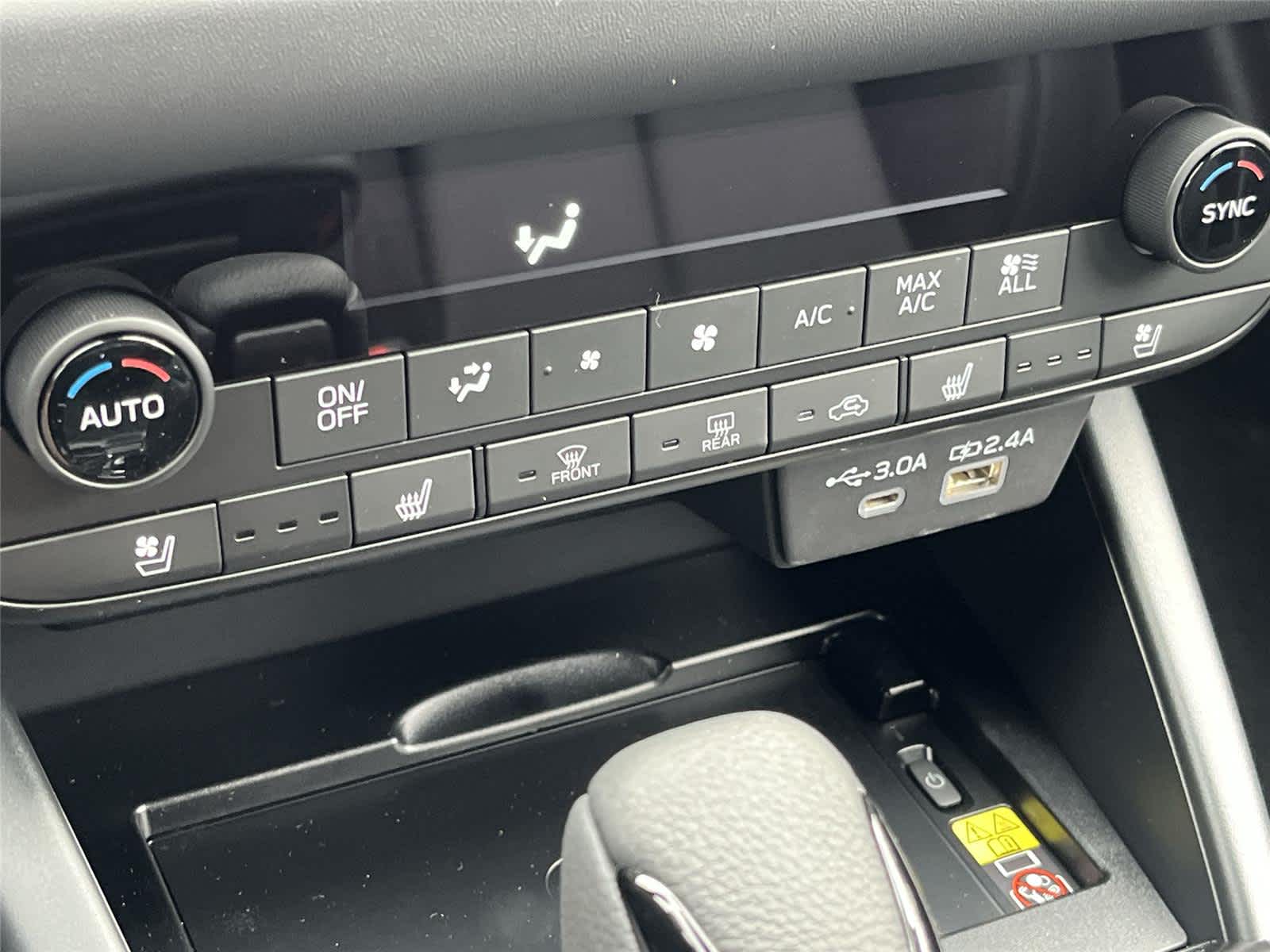 Thumbnail: 2026 Subaru Outback - 25