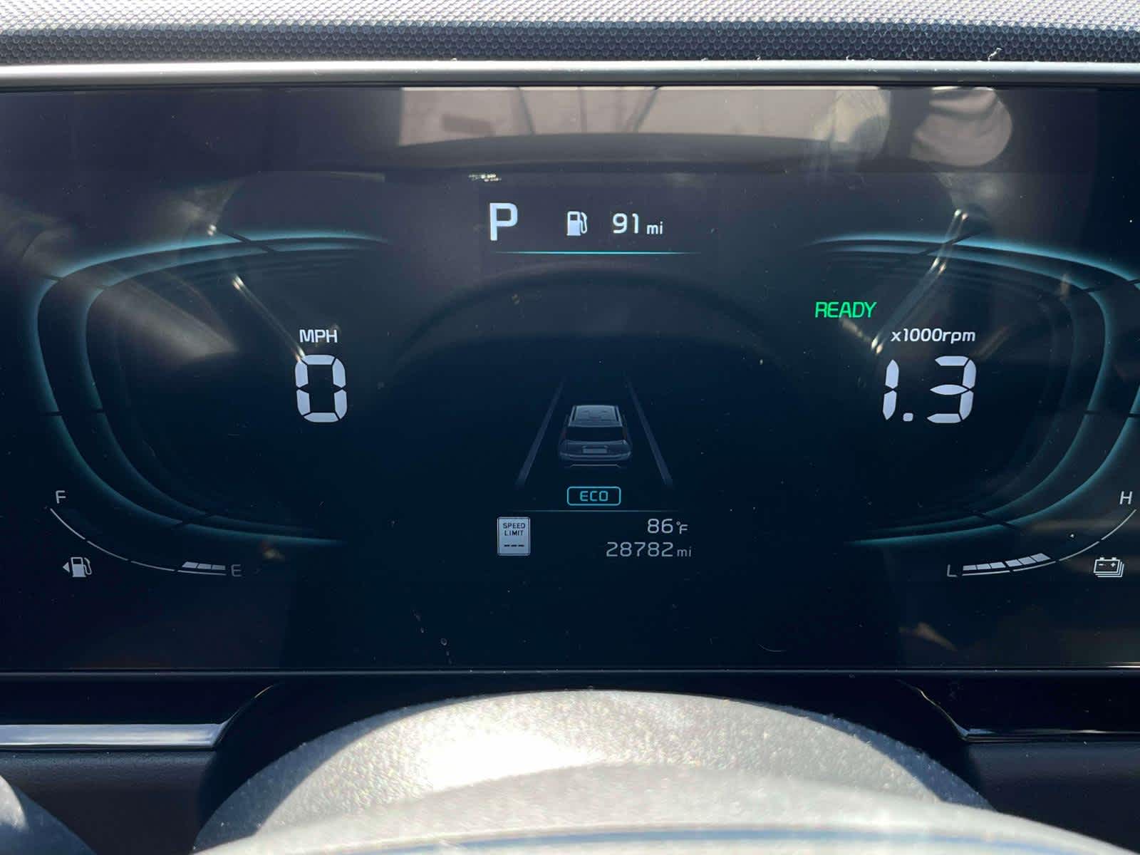 Thumbnail: 2023 Kia Niro - 15