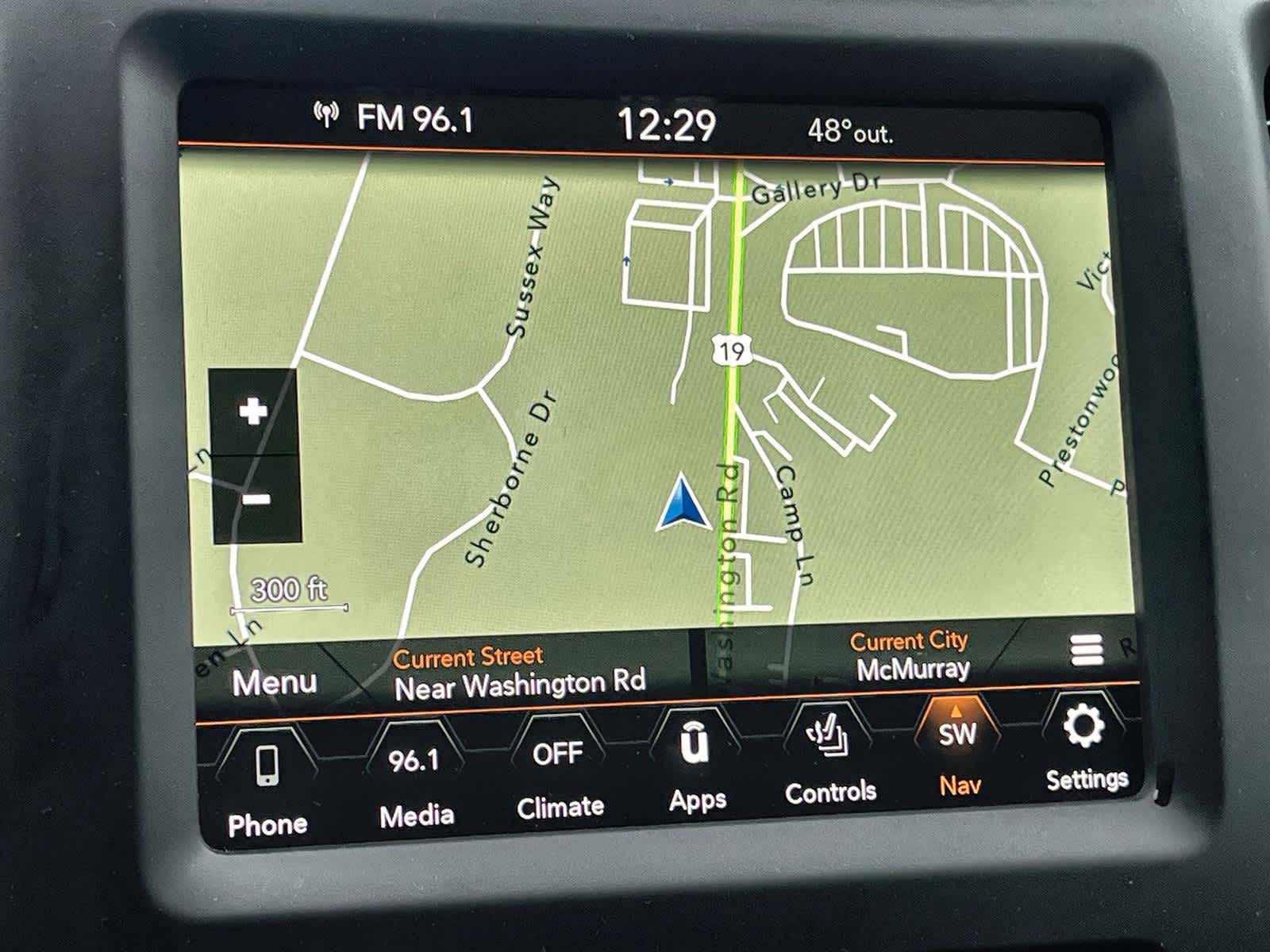 Thumbnail: 2023 Jeep Cherokee - 20