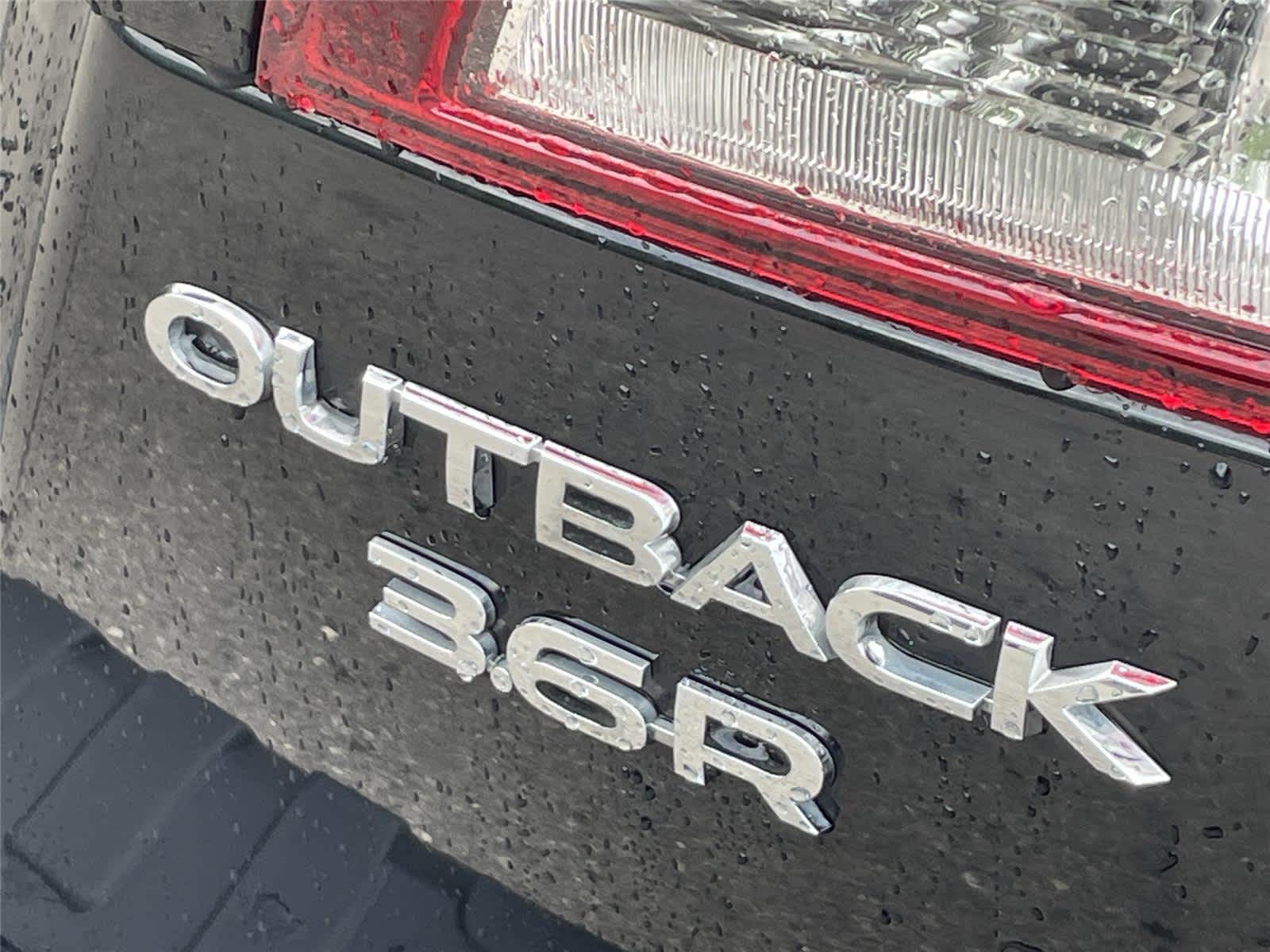Thumbnail: 2018 Subaru Outback - 10