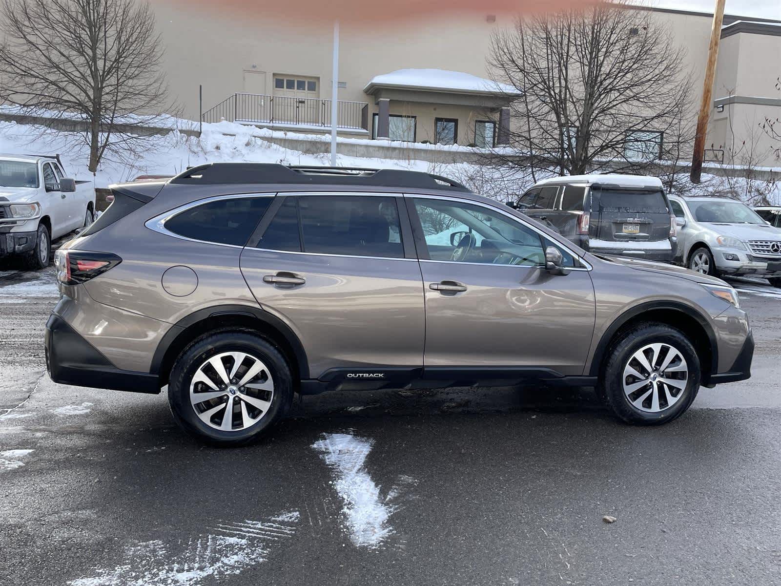 Thumbnail: 2021 Subaru Outback - 6