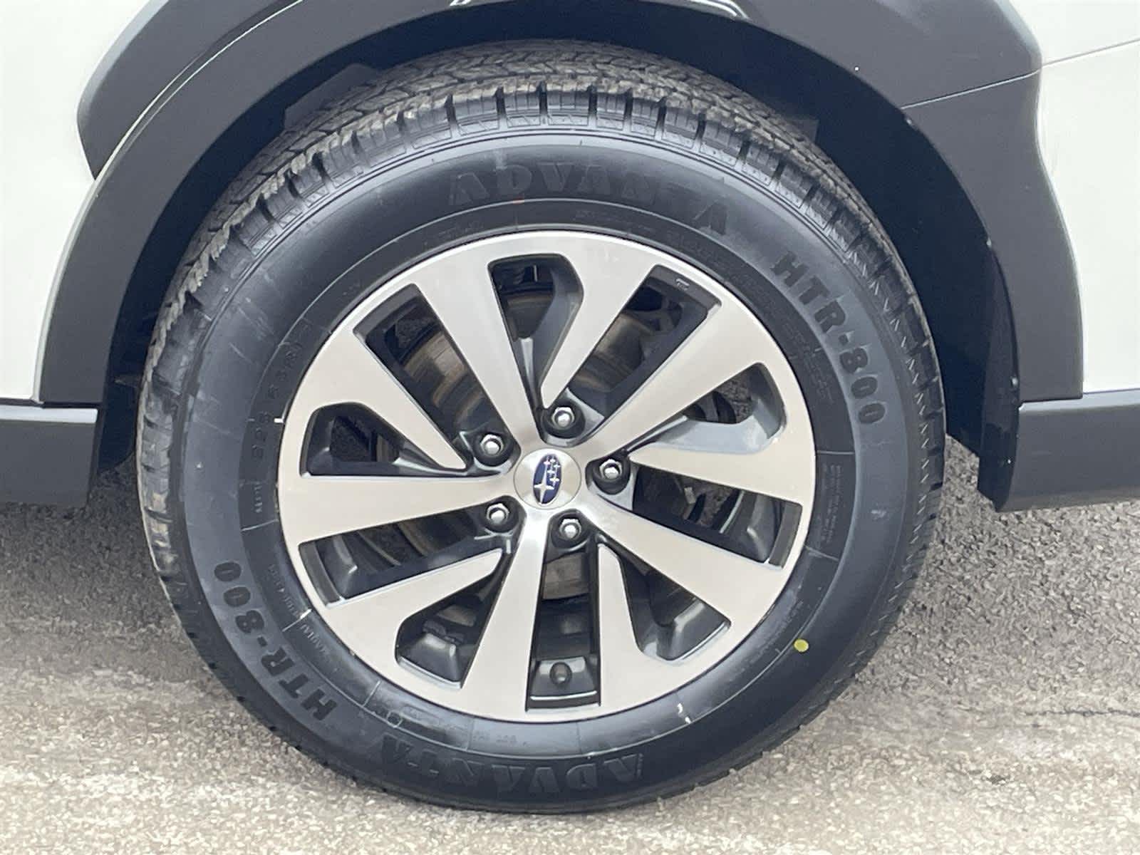 Thumbnail: 2023 Subaru Outback - 11