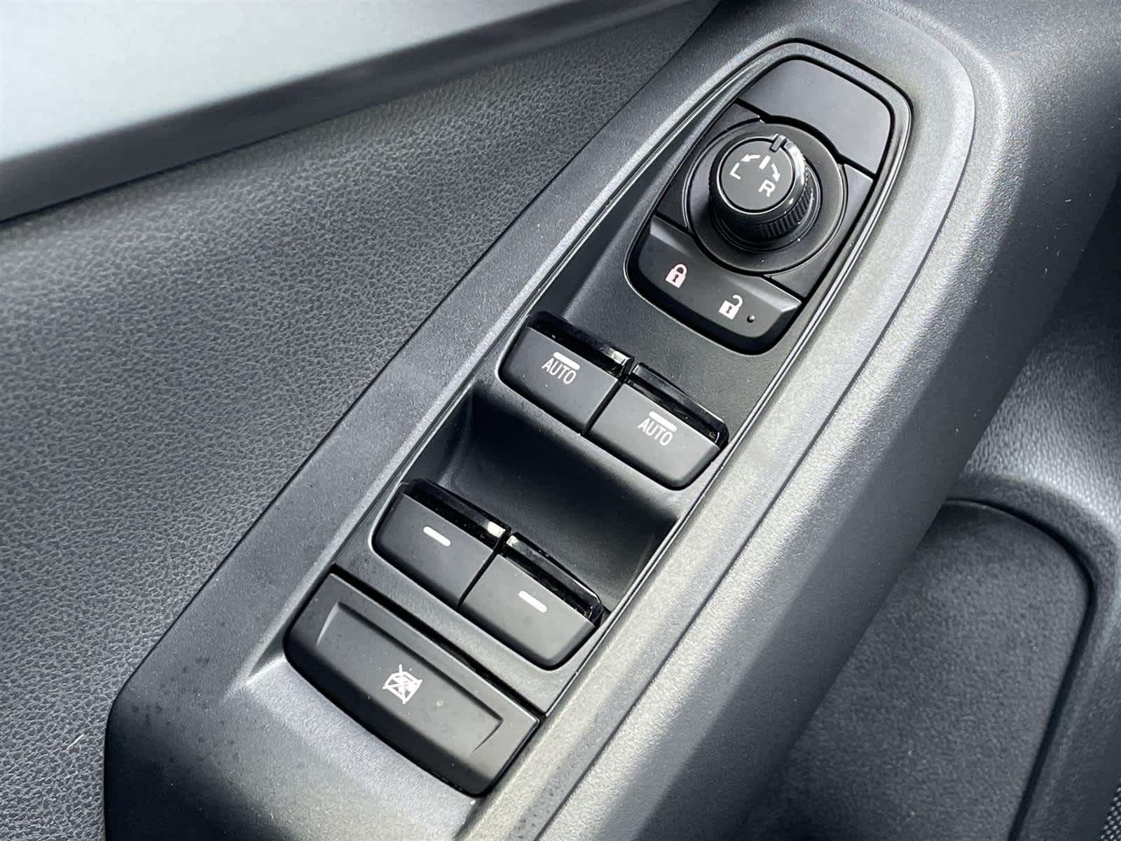 Thumbnail: 2025 Subaru Impreza - 25