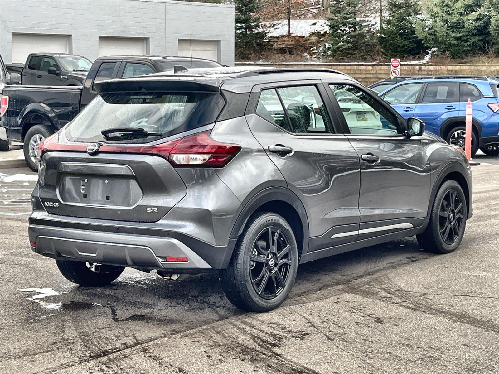 Thumbnail: 2024 Nissan Kicks - 5