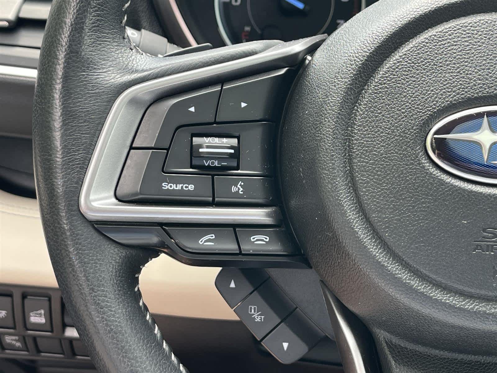 2022 Subaru Ascent Limited 31