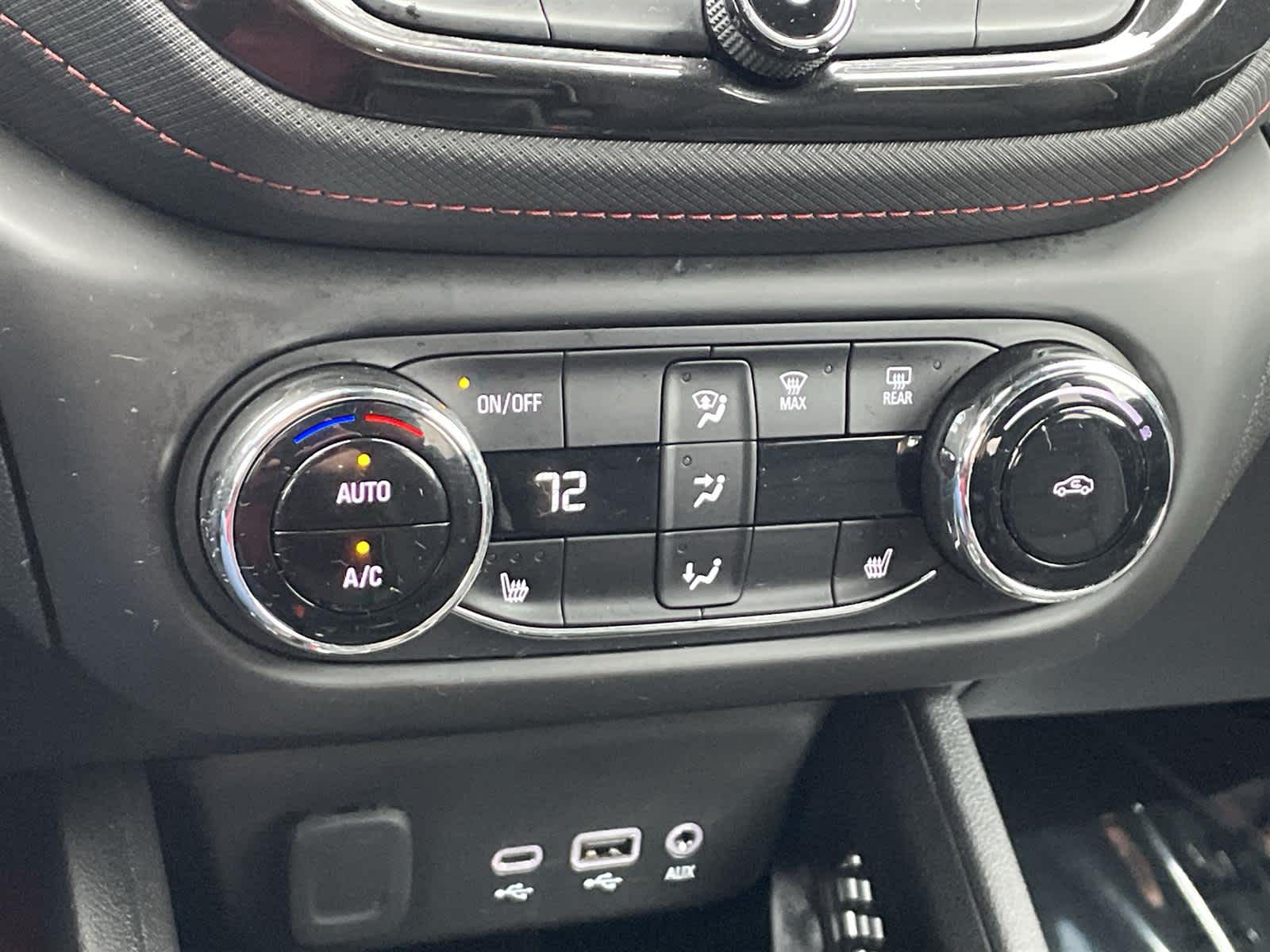 Thumbnail: 2022 Chevrolet TrailBlazer - 23