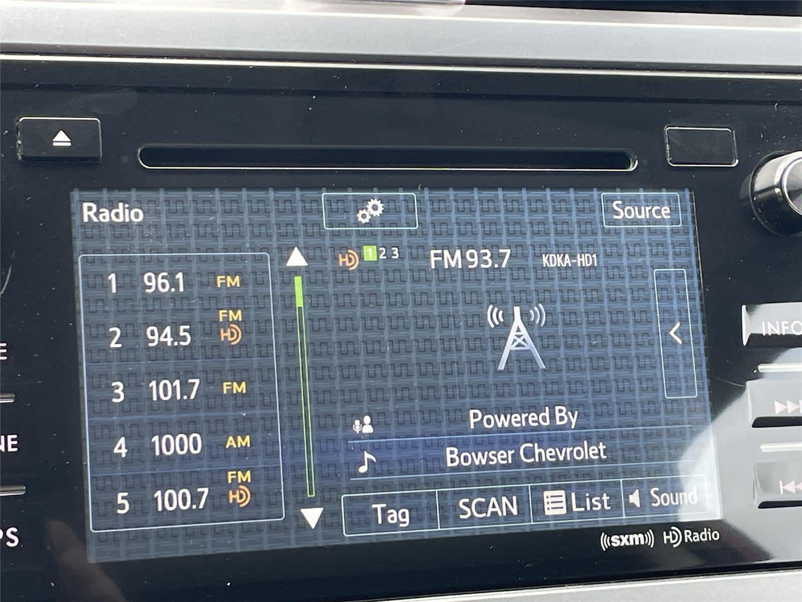 Thumbnail: 2015 Subaru Outback - 12