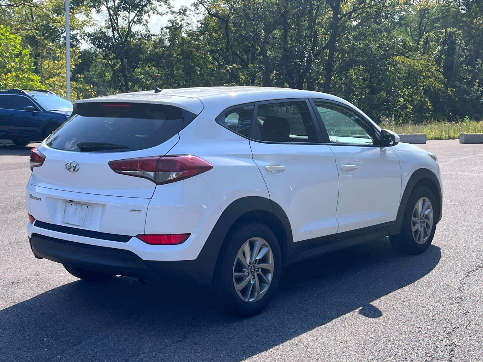 Thumbnail: 2018 Hyundai Tucson - 4