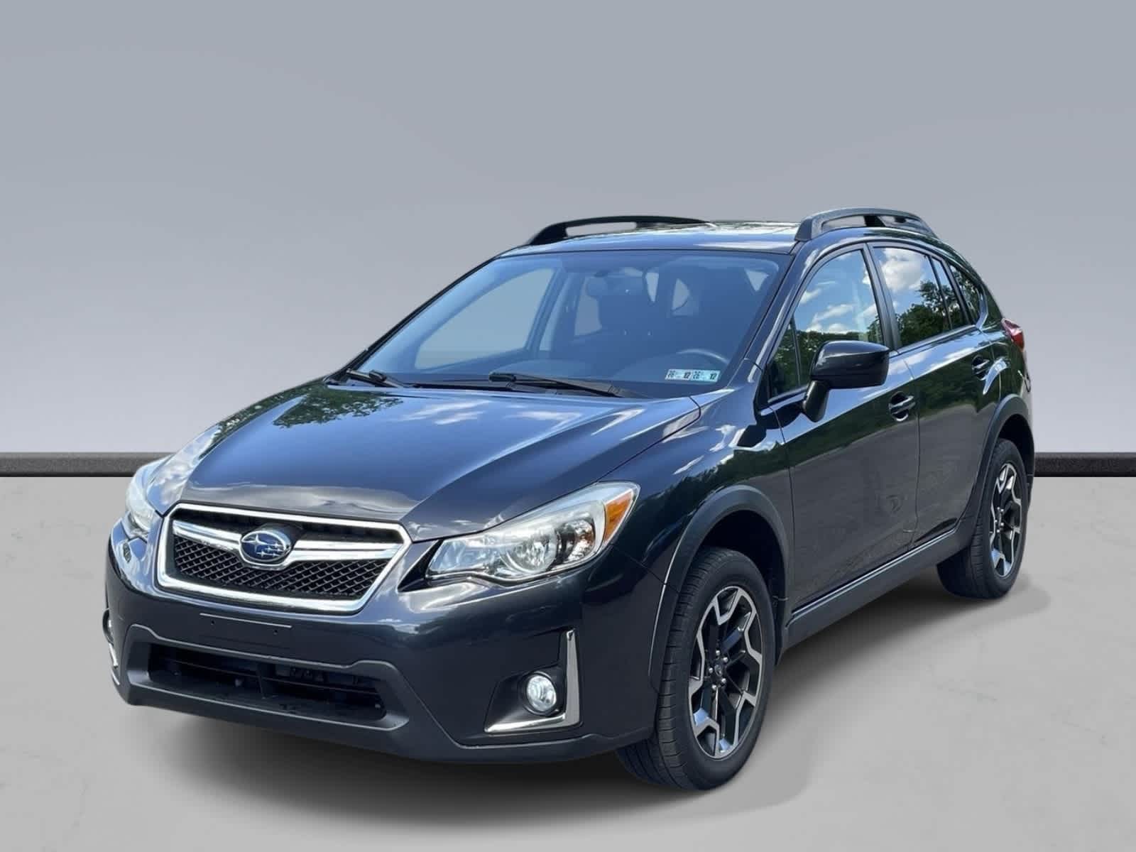Thumbnail: 2016 Subaru Crosstrek - 1