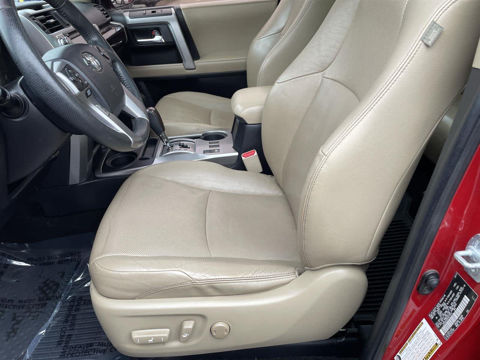 Thumbnail: 2017 Toyota 4Runner - 12