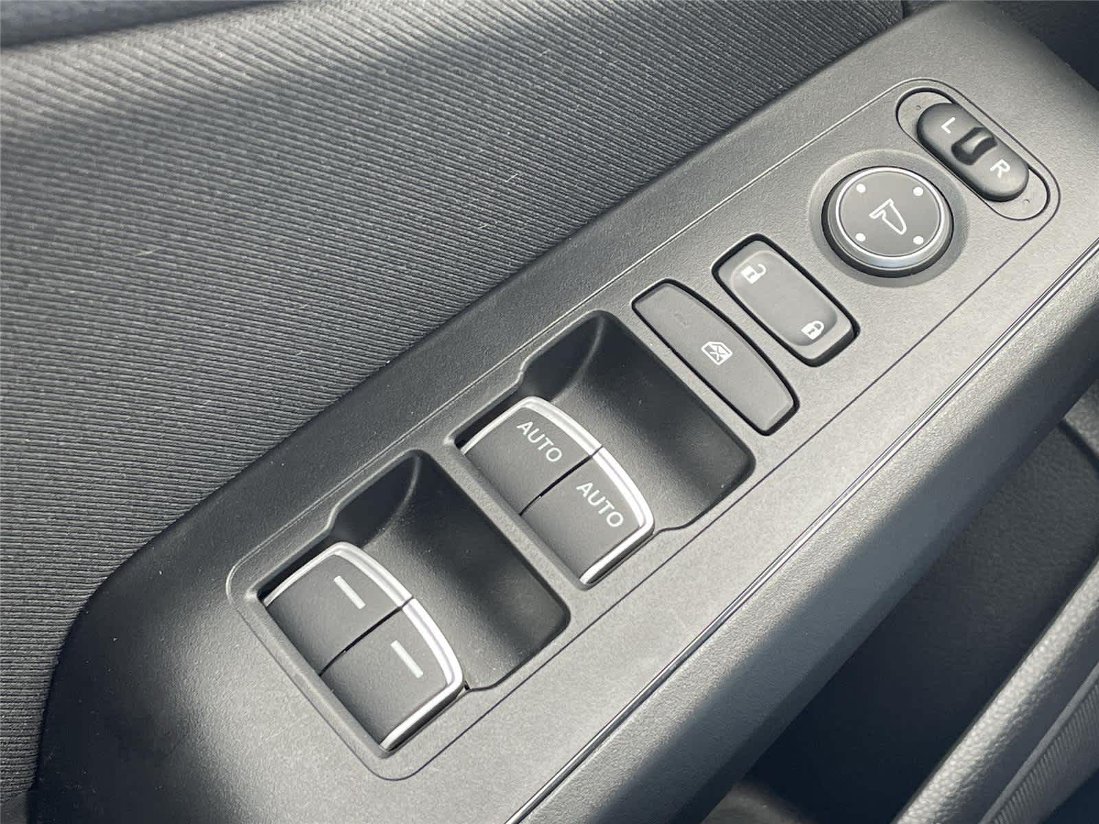 Thumbnail: 2022 Honda Civic - 25