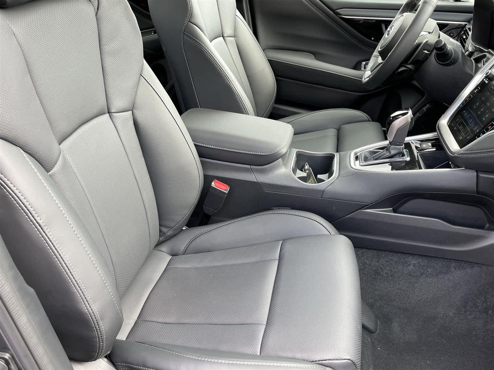 2025 Subaru Legacy Limited 18