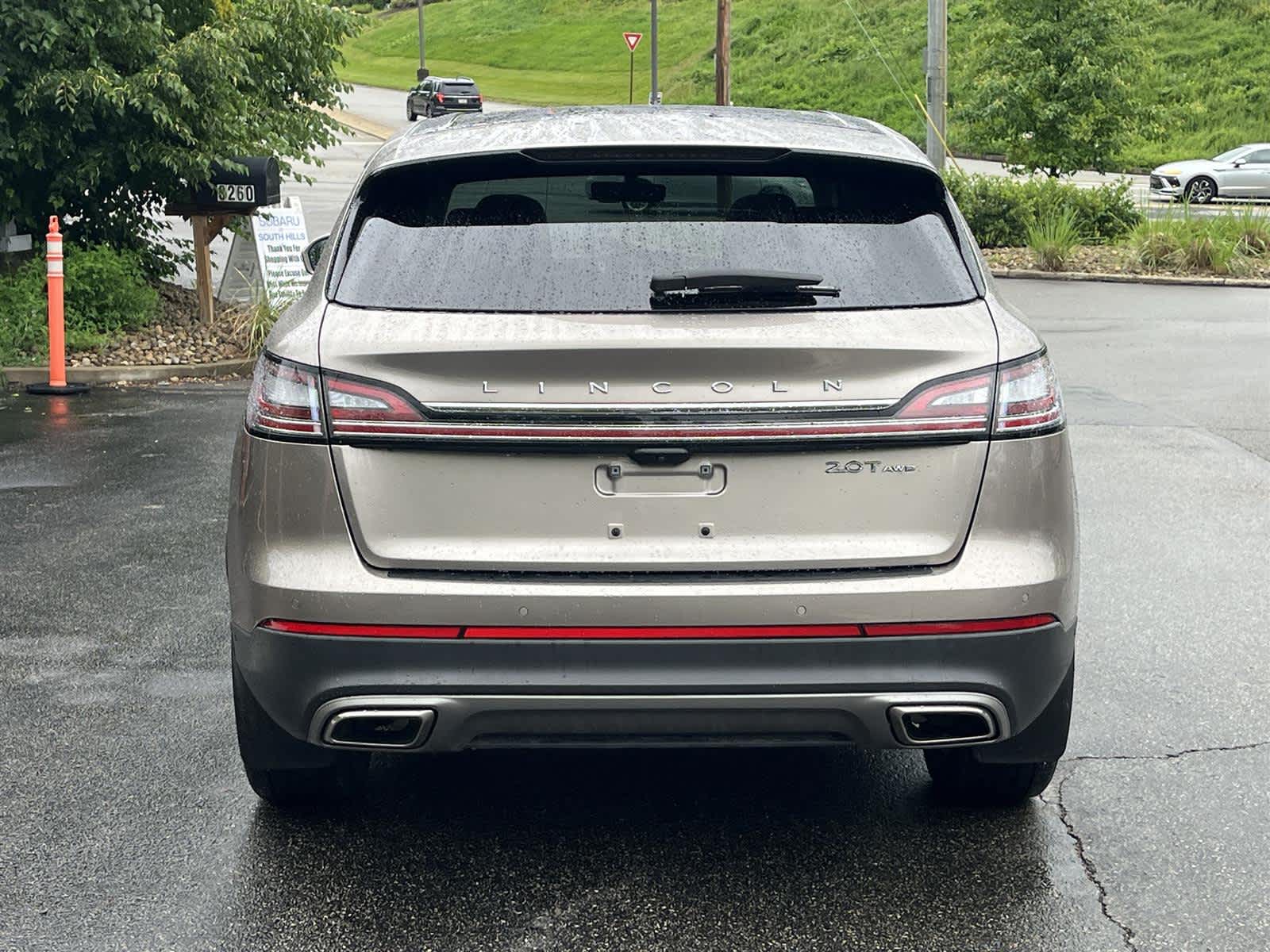 Thumbnail: 2019 Lincoln Nautilus - 4