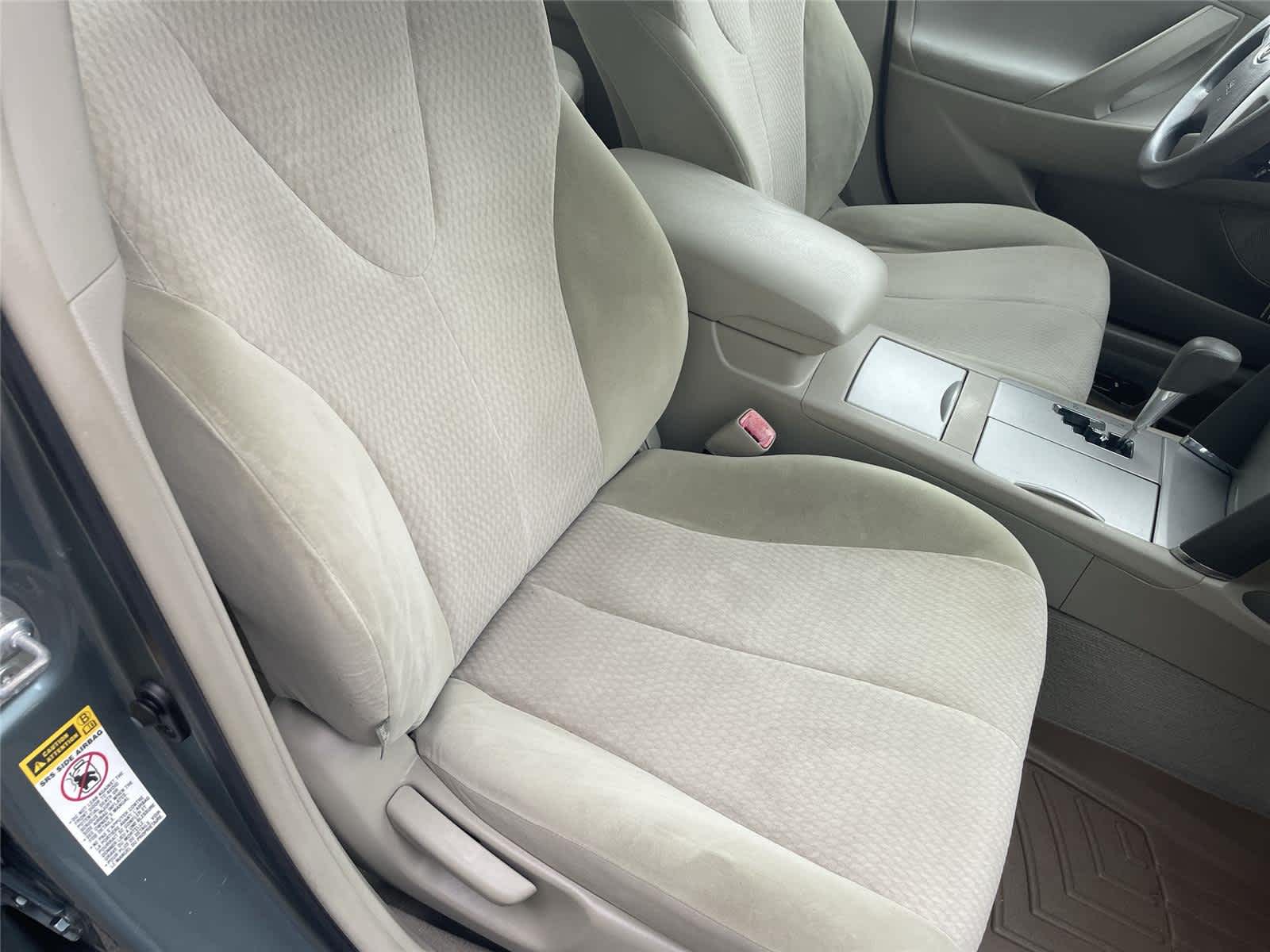 Thumbnail: 2010 Toyota Camry - 17