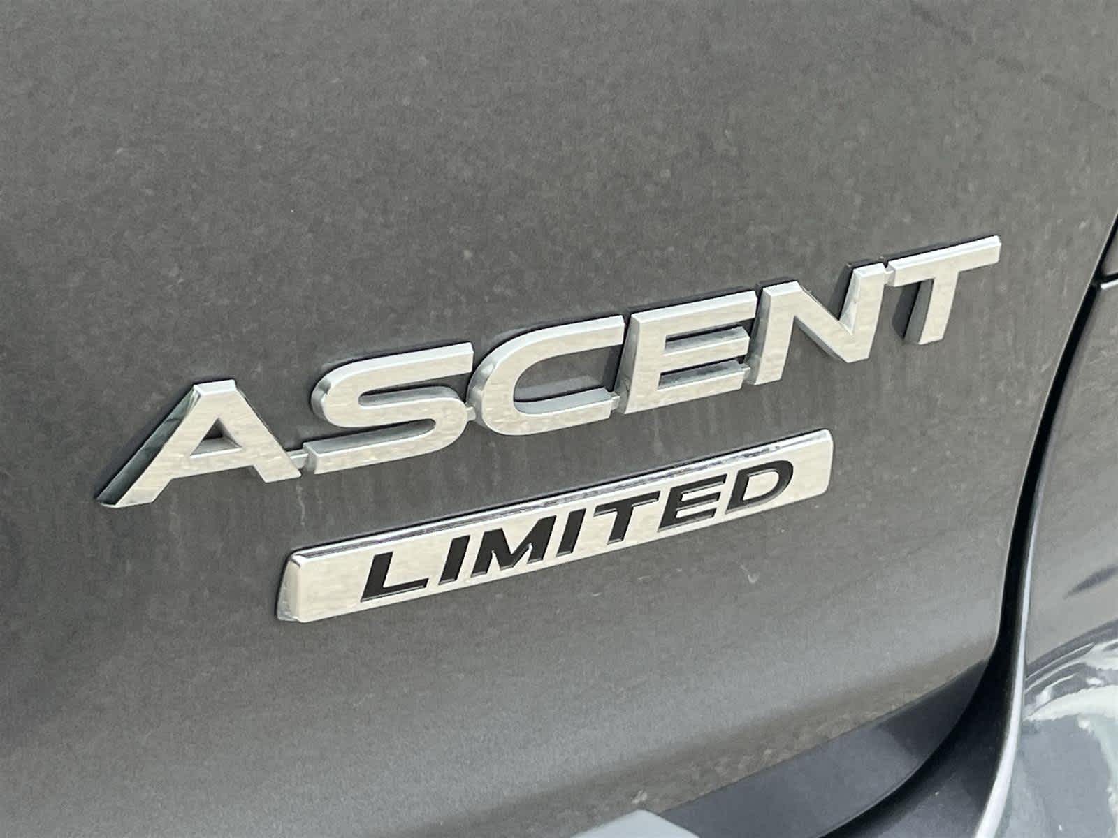 2022 Subaru Ascent Limited 10