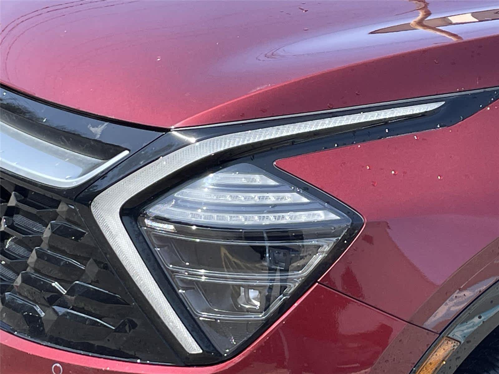 Thumbnail: 2023 Kia Sportage - 9