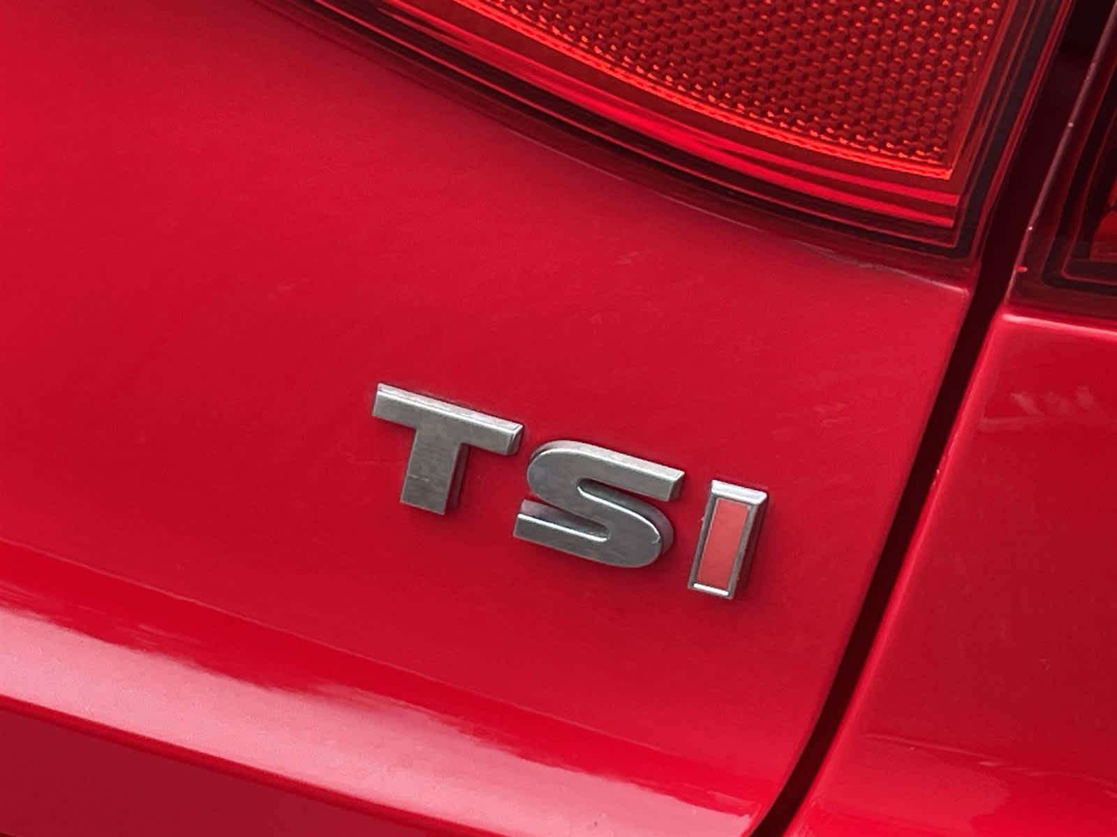 Thumbnail: 2015 Volkswagen Jetta - 10