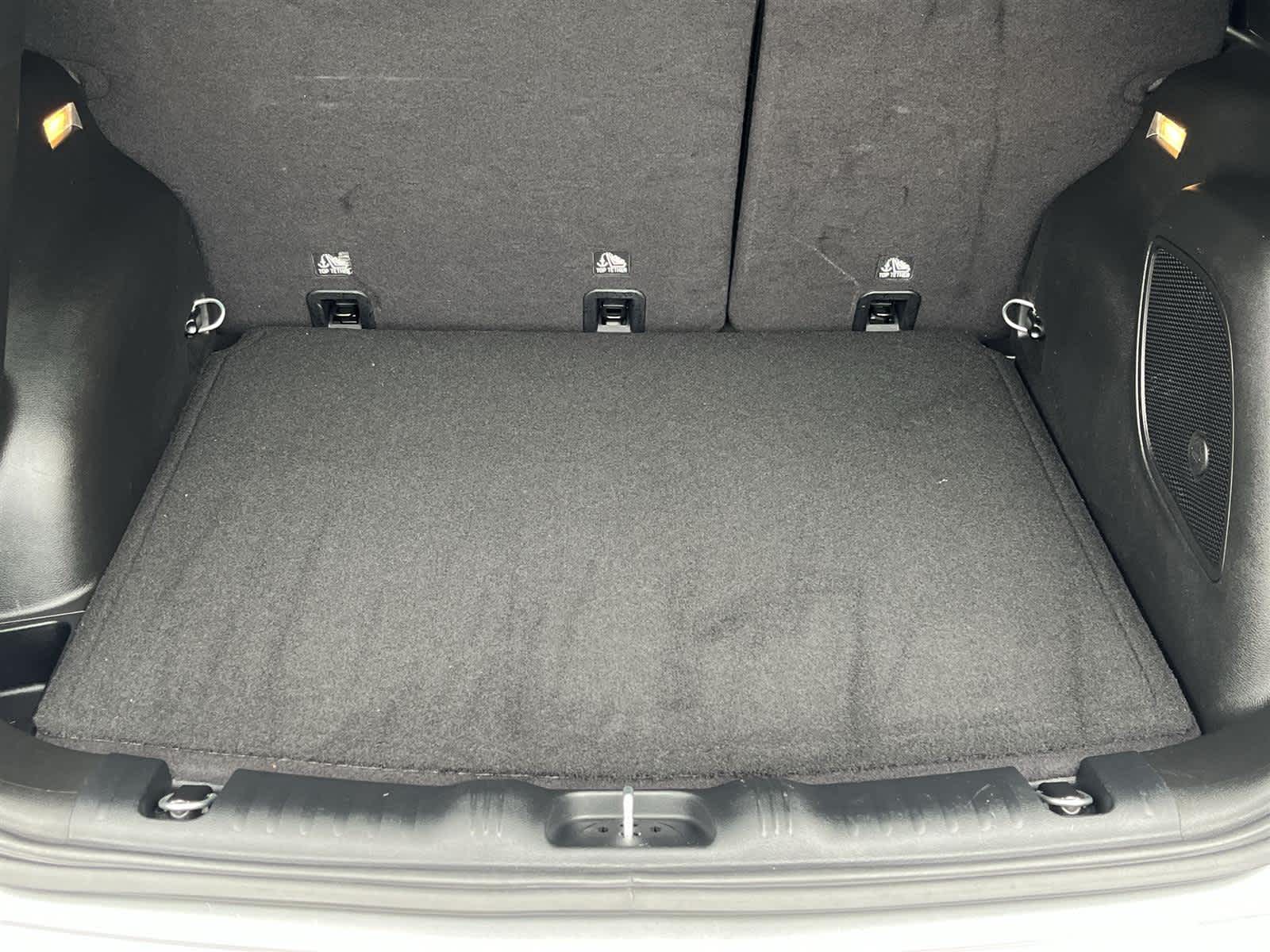 Thumbnail: 2023 Jeep Compass - 16