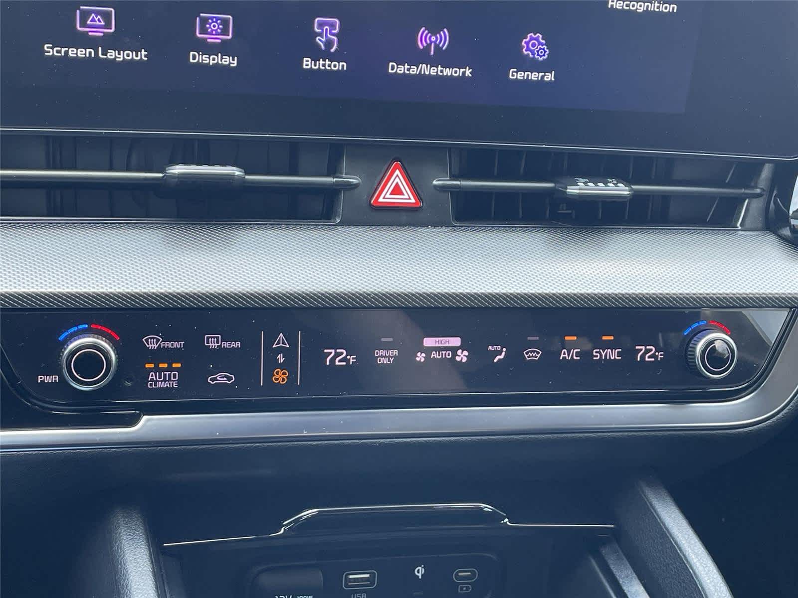 Thumbnail: 2023 Kia Sportage - 23