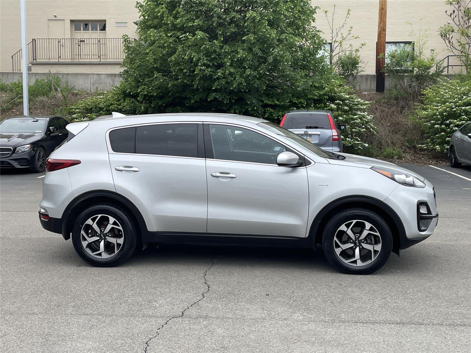 Thumbnail: 2020 Kia Sportage - 6