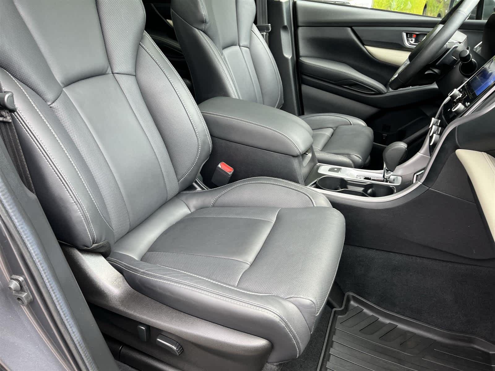 2022 Subaru Ascent Limited 19