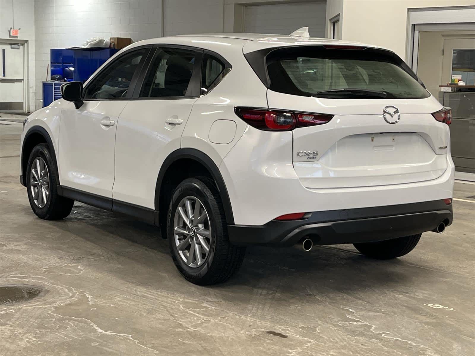 Thumbnail: 2023 Mazda CX-5 - 3