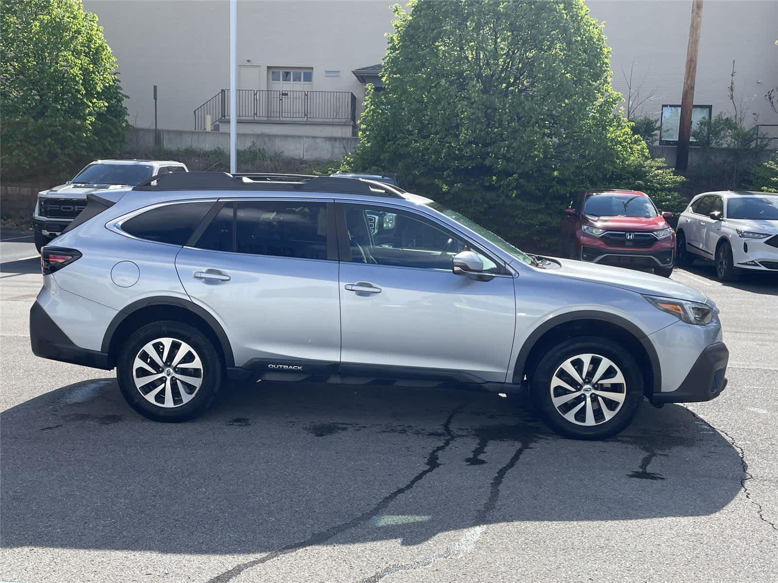 Thumbnail: 2021 Subaru Outback - 6