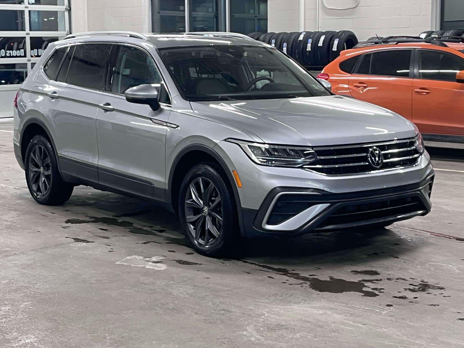 Thumbnail: 2022 Volkswagen Tiguan - 7