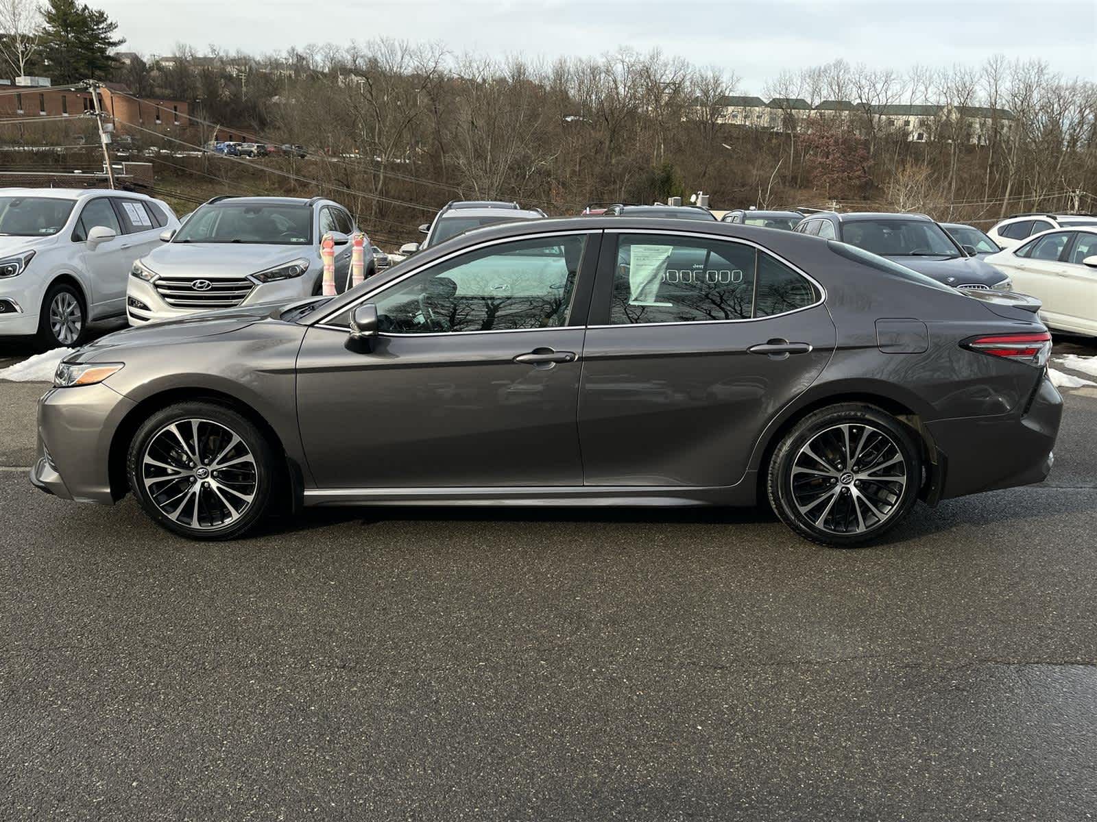 Thumbnail: 2018 Toyota Camry - 2