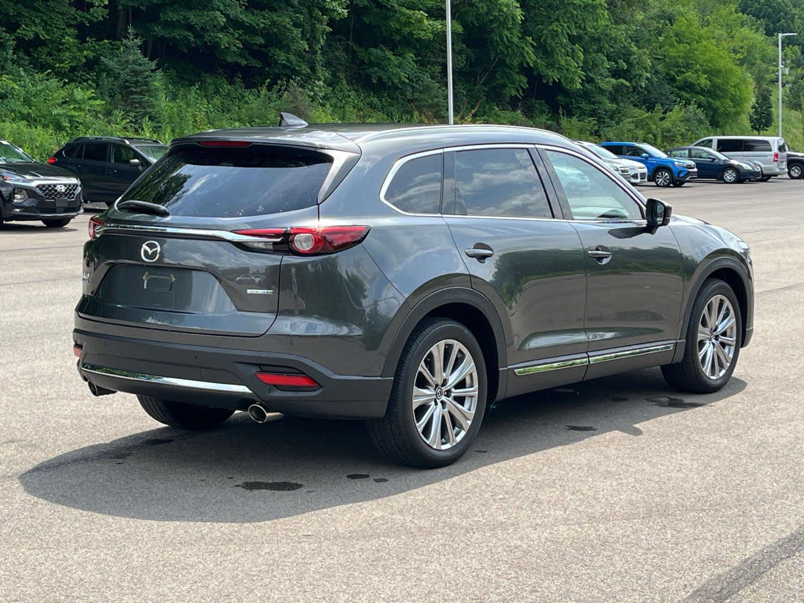 Thumbnail: 2022 Mazda CX-9 - 5