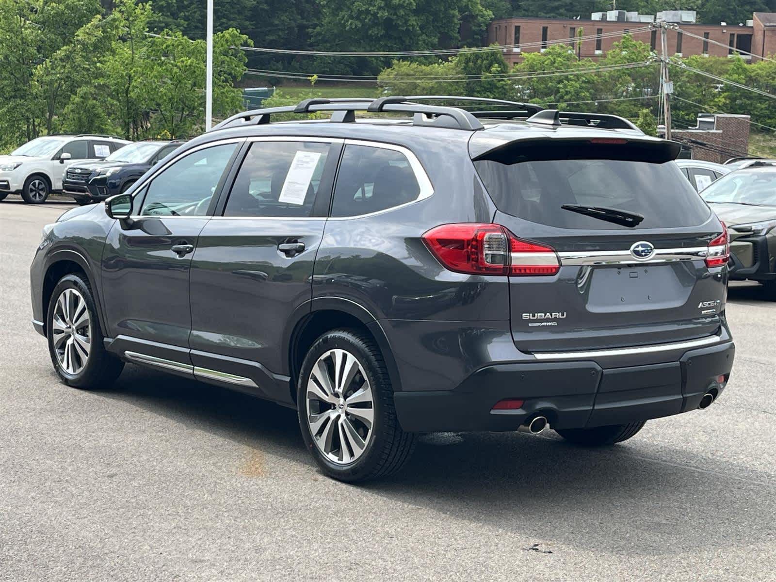 2022 Subaru Ascent Limited 3
