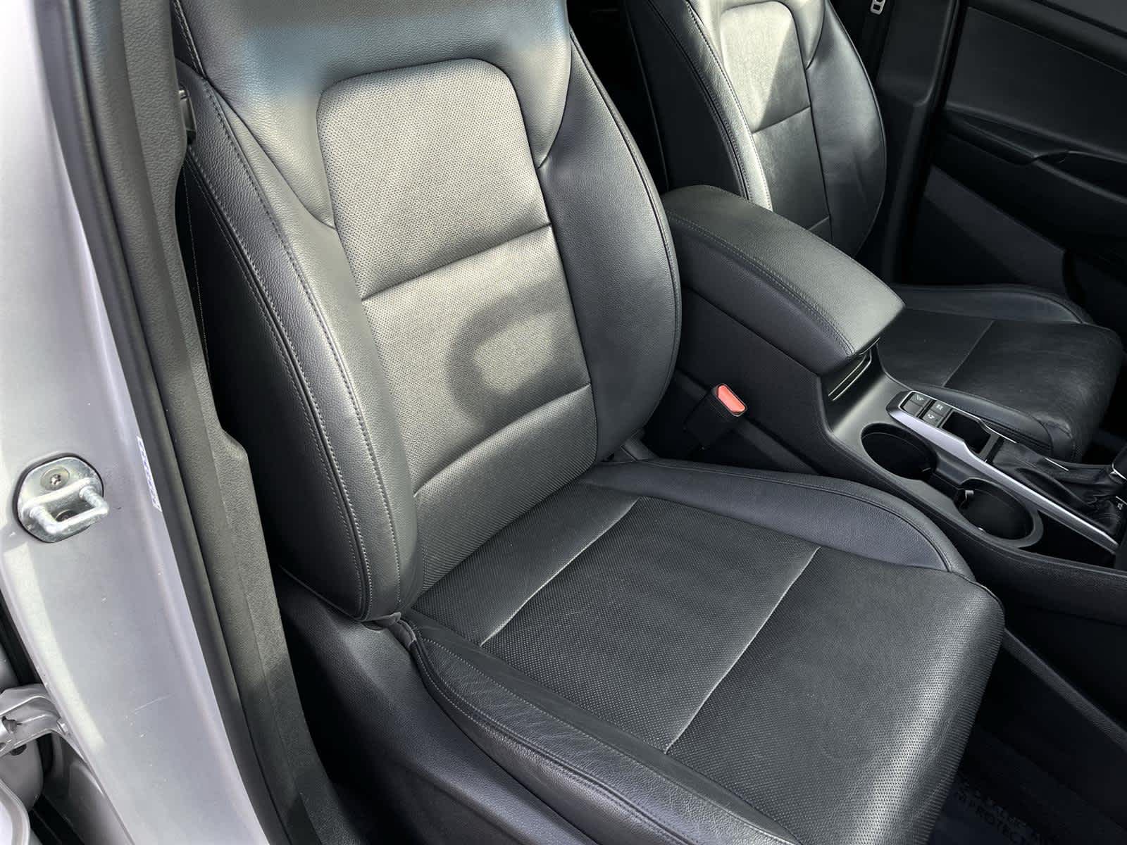 Thumbnail: 2017 Hyundai Tucson - 17