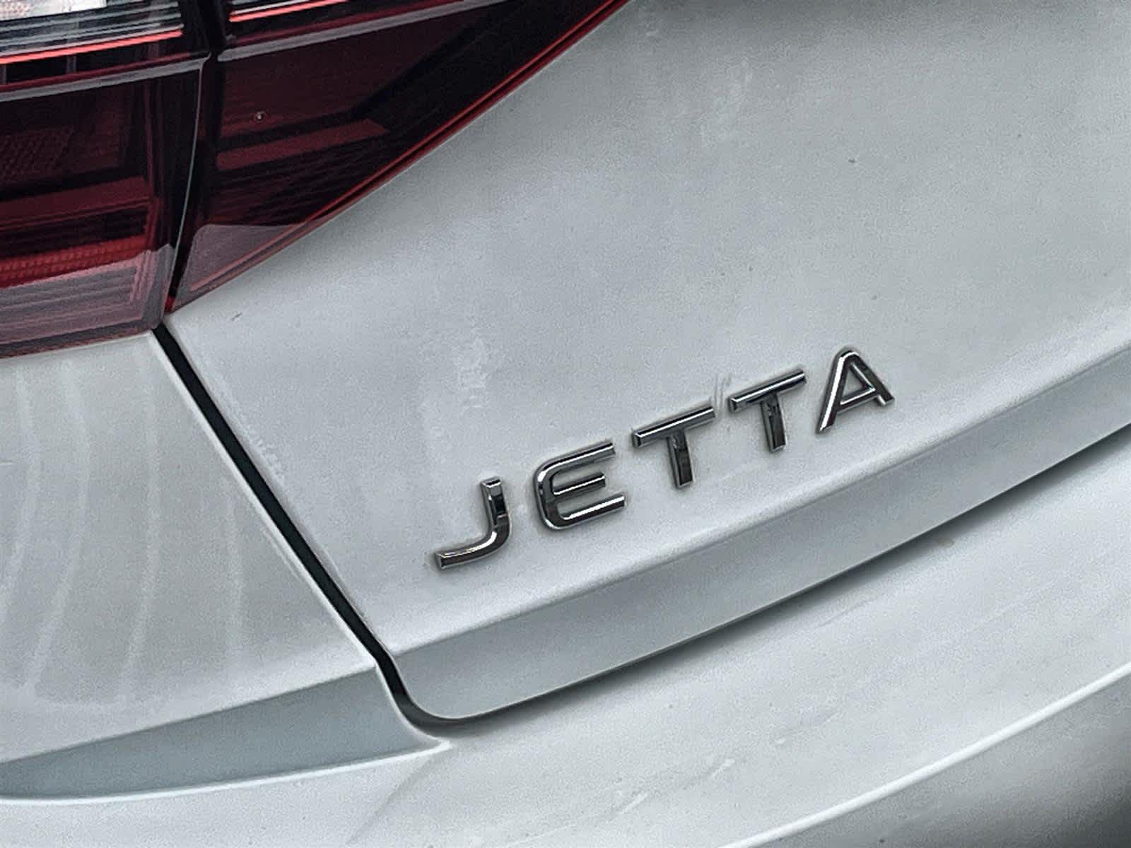 Thumbnail: 2024 Volkswagen Jetta - 10