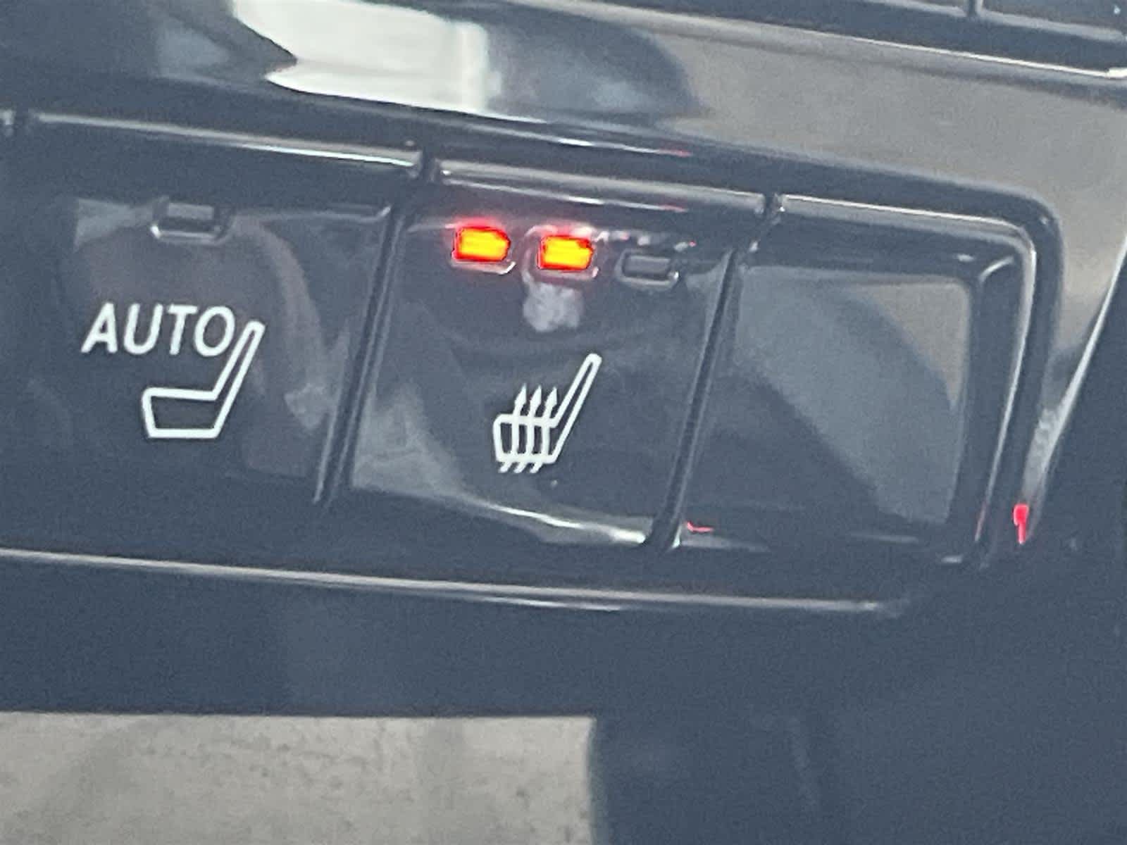 Thumbnail: 2023 Acura MDX - 26