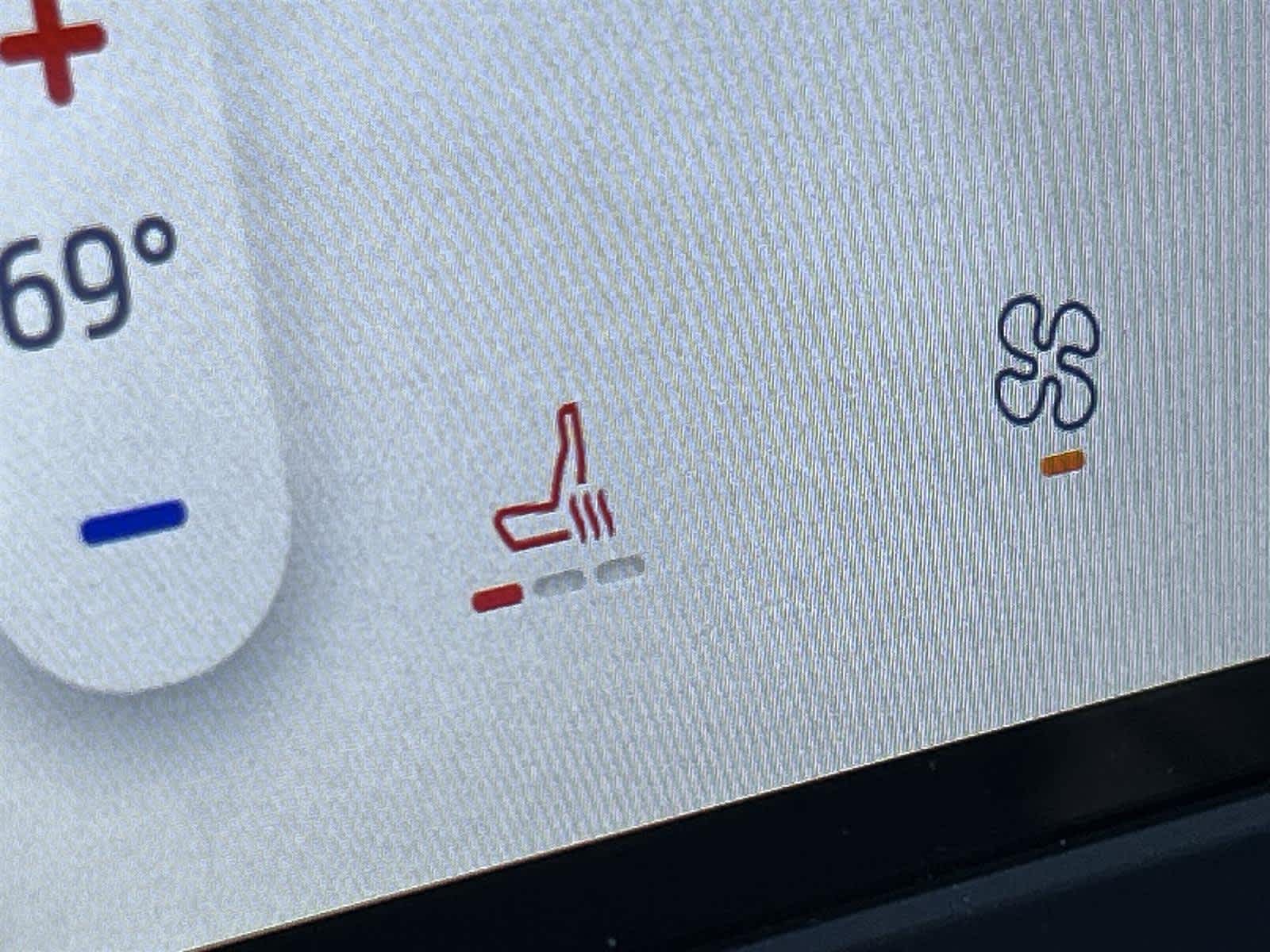 Thumbnail: 2023 Ford Edge - 23