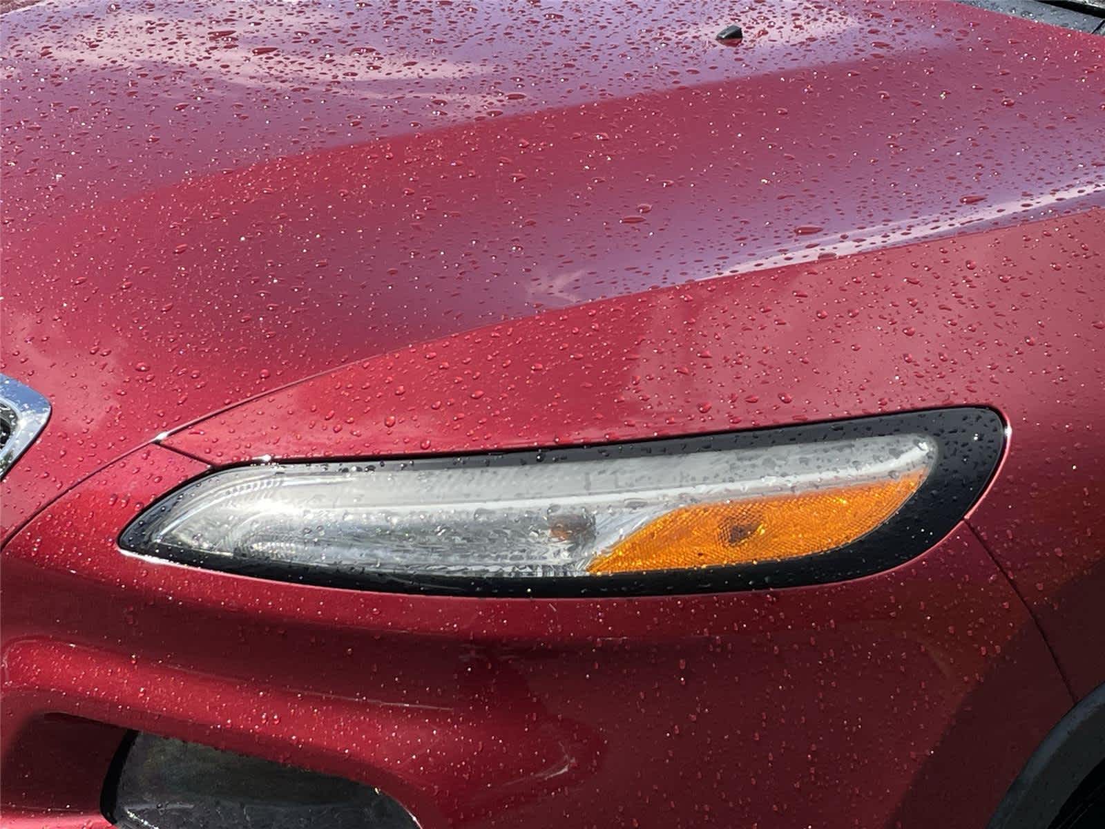 Thumbnail: 2016 Jeep Cherokee - 9