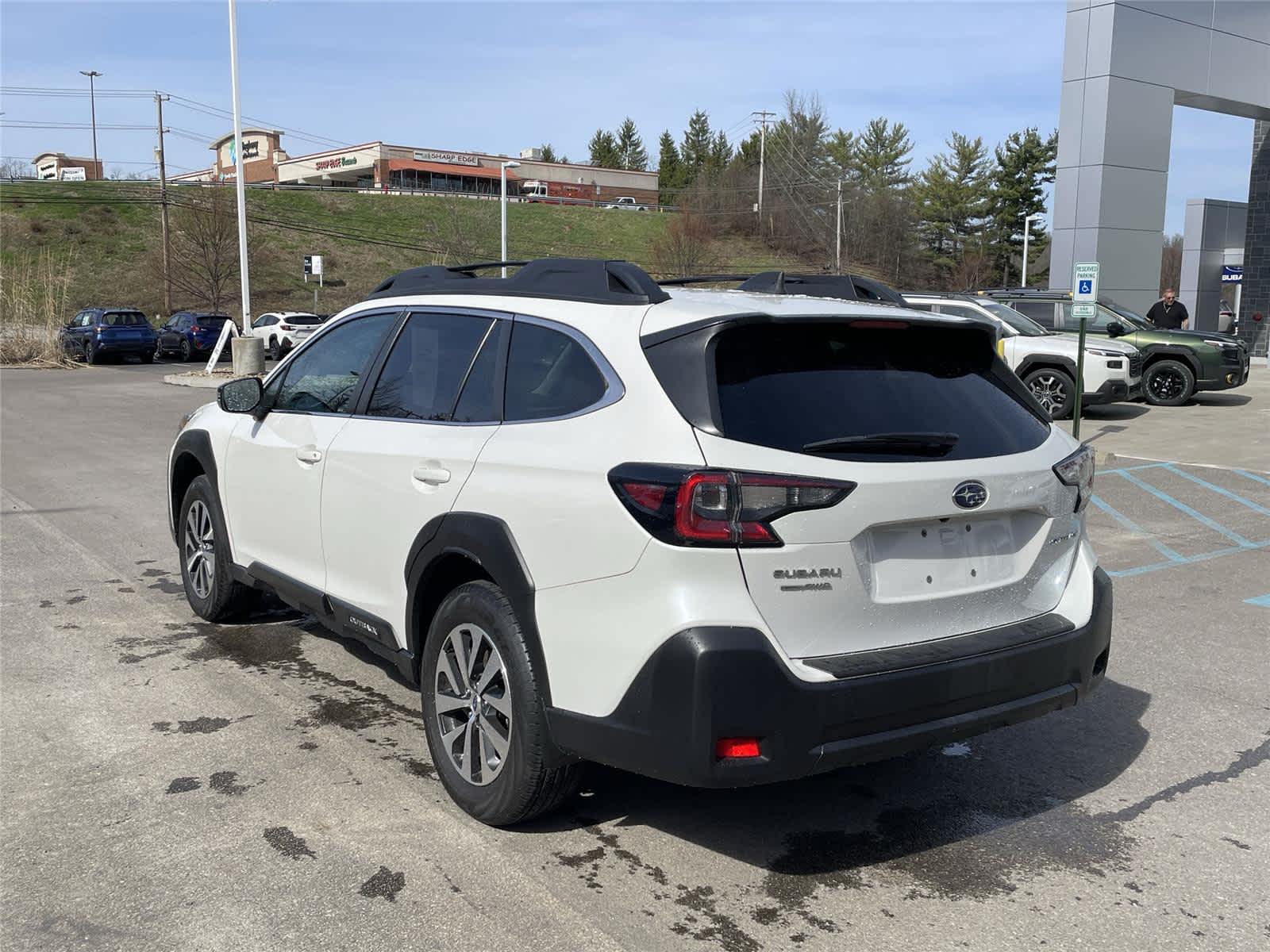 Thumbnail: 2023 Subaru Outback - 3