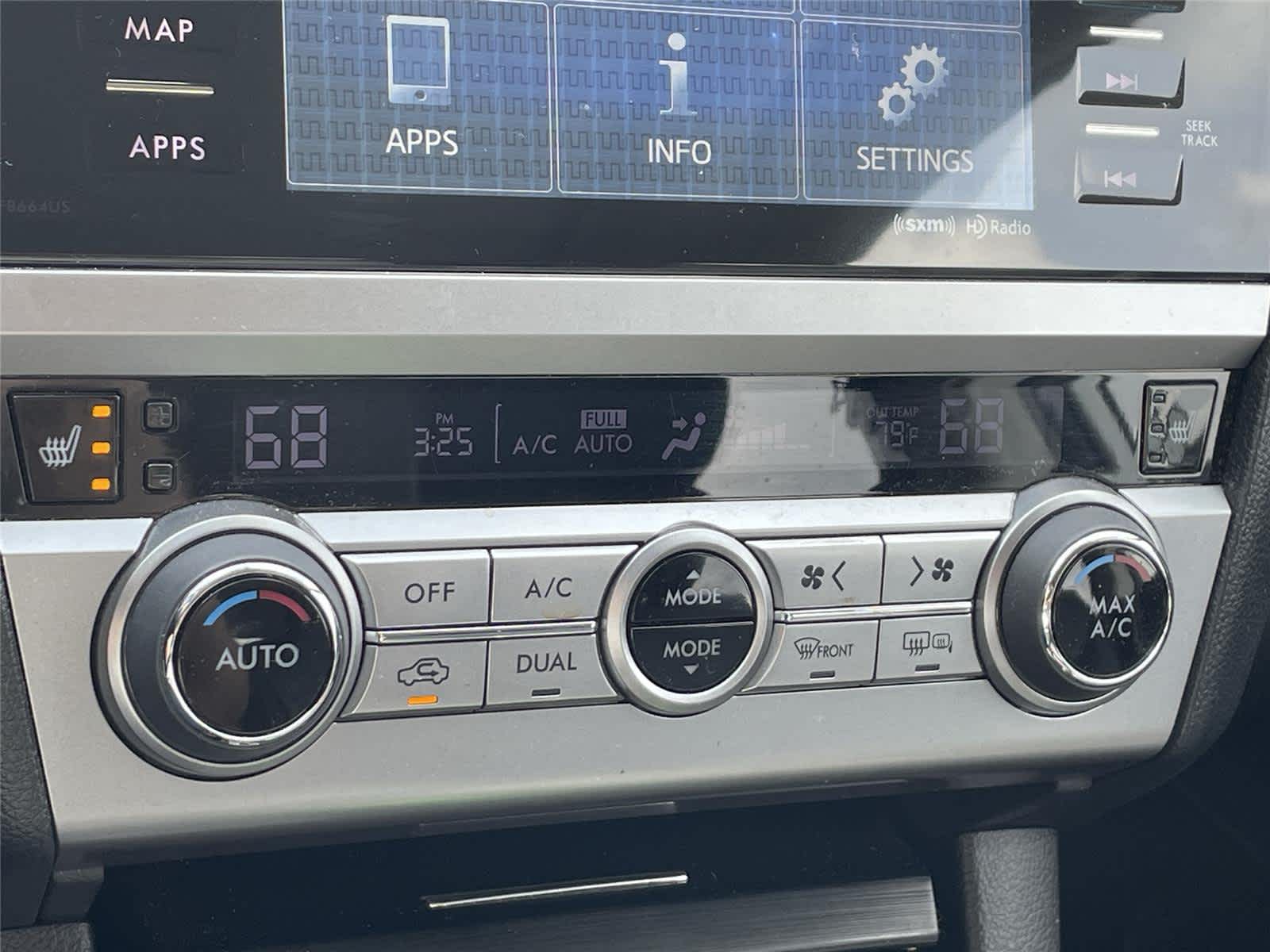 Thumbnail: 2015 Subaru Legacy - 15