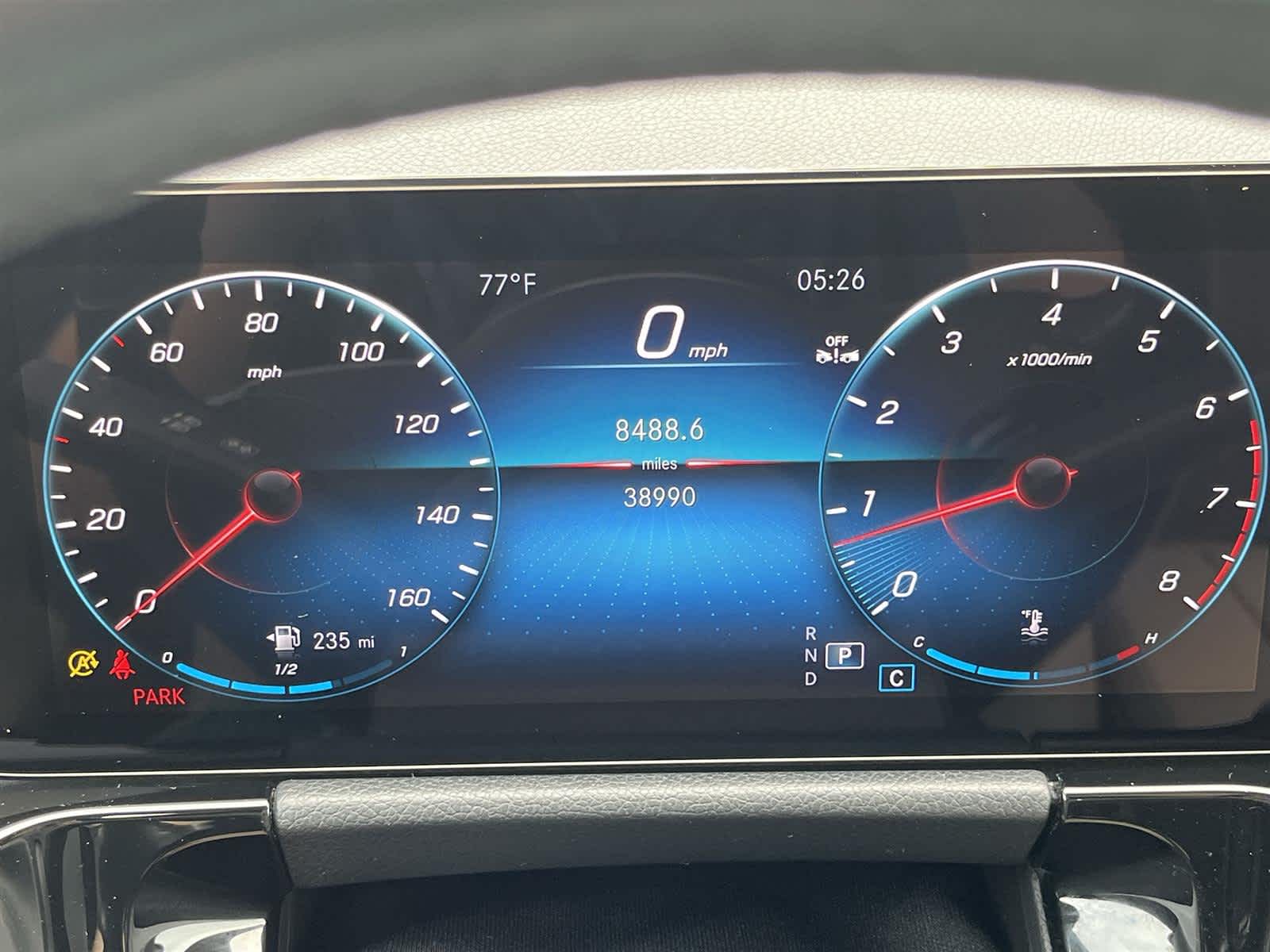 Thumbnail: 2023 Mercedes-Benz GLA - 28