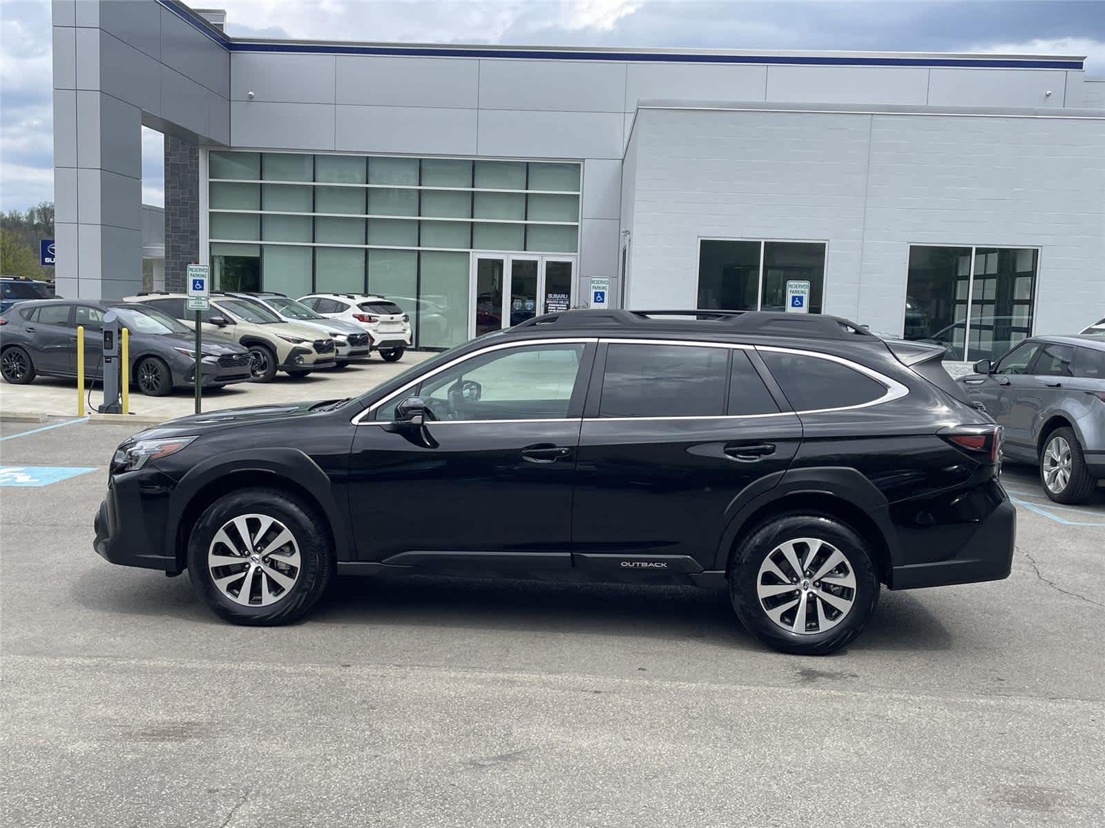 Thumbnail: 2025 Subaru Outback - 2