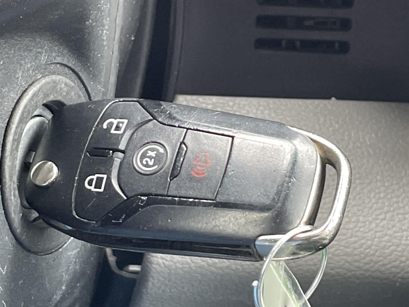 Thumbnail: 2016 Ford F-150 - 28