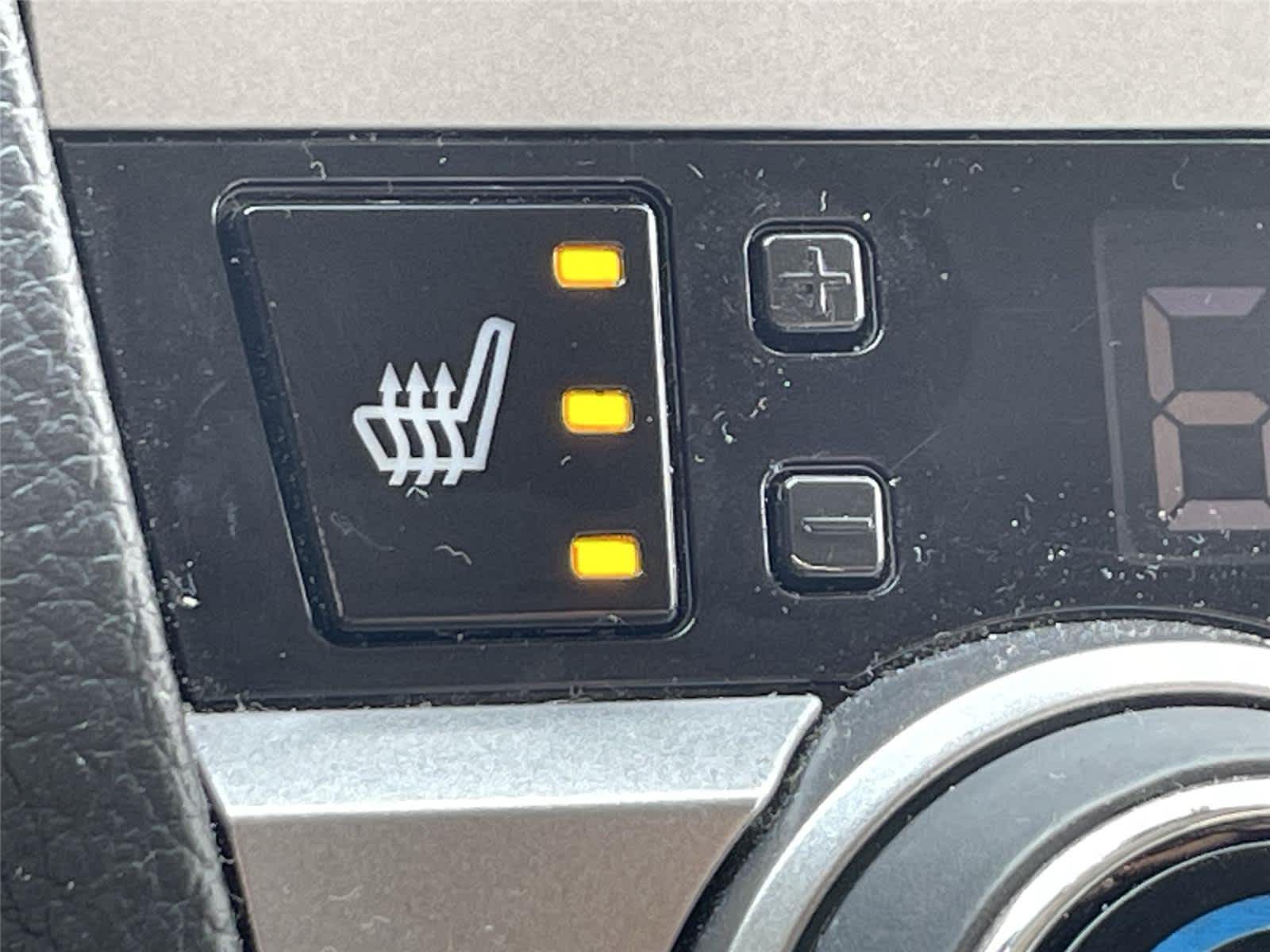 Thumbnail: 2015 Subaru Legacy - 16