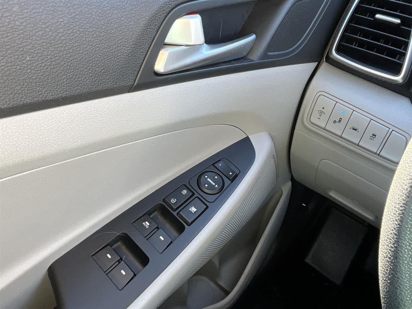 Thumbnail: 2019 Hyundai Tucson - 26