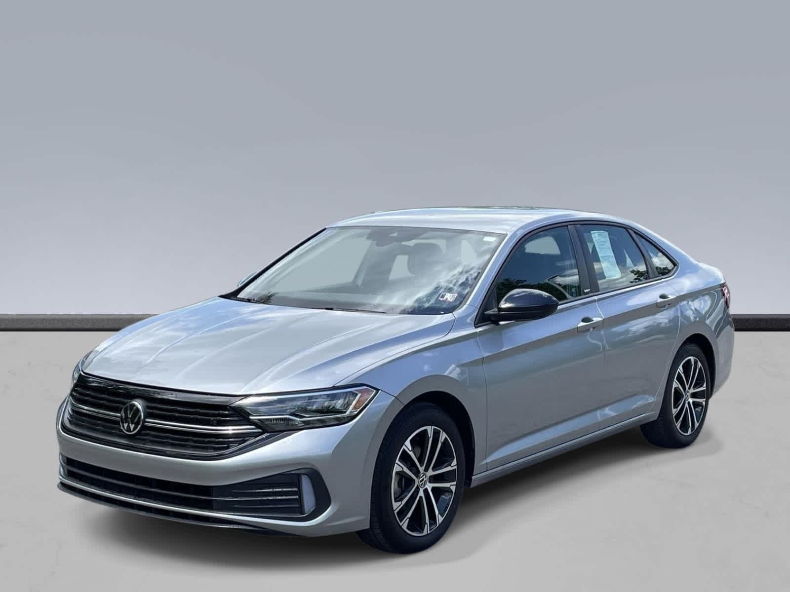 Thumbnail: 2024 Volkswagen Jetta - 1