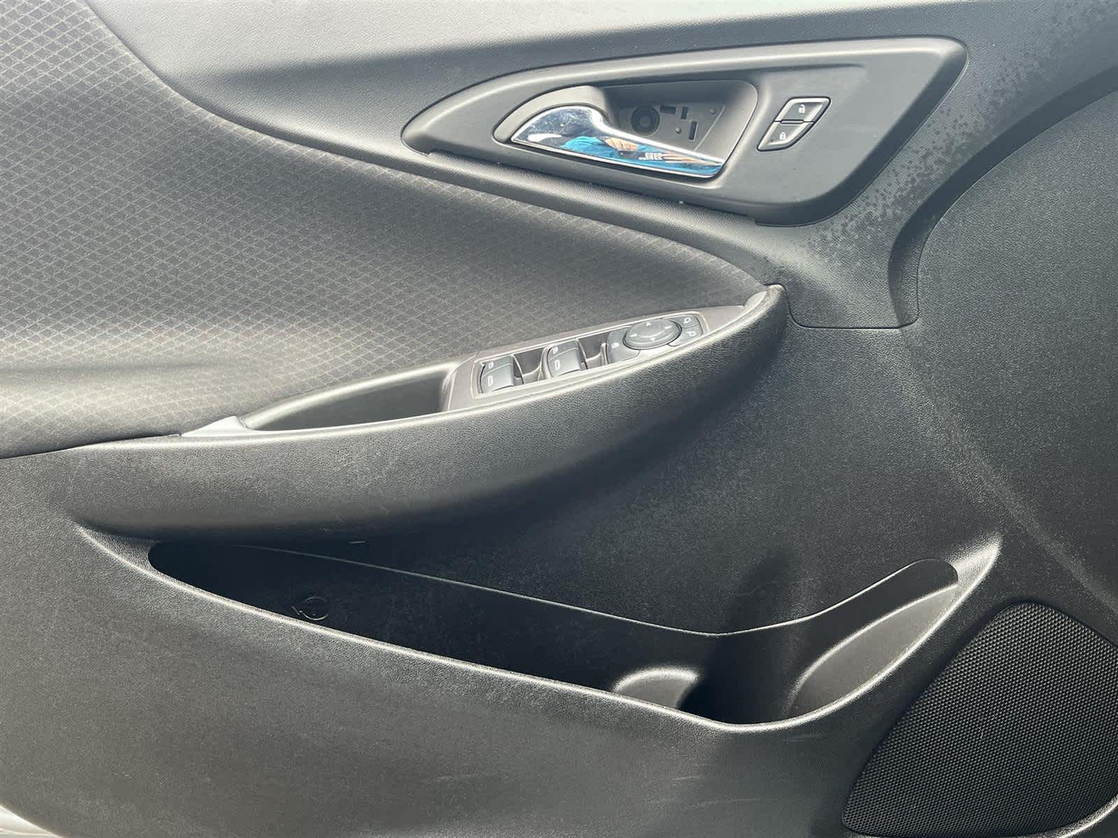 Thumbnail: 2023 Chevrolet Malibu - 25