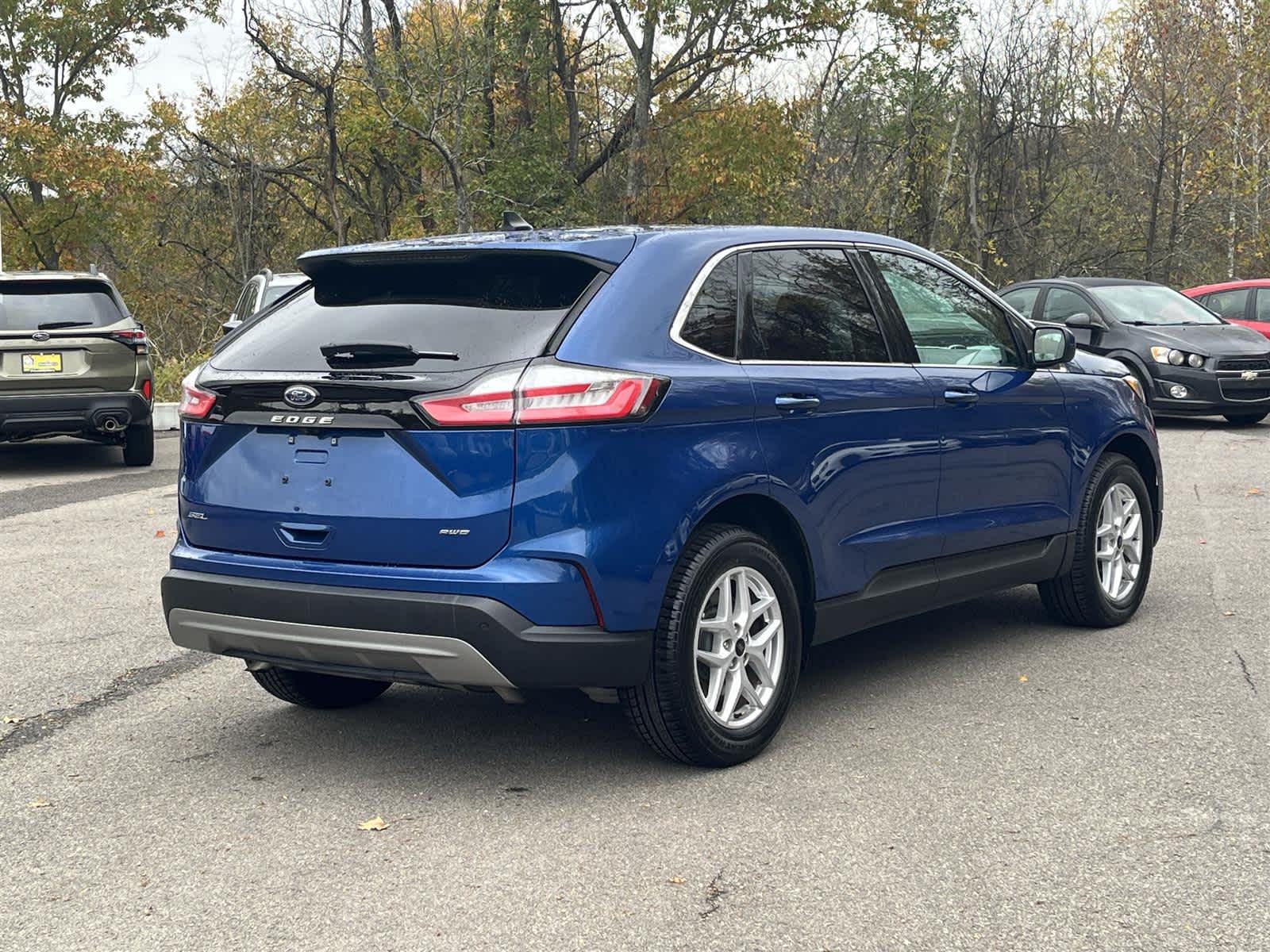 Thumbnail: 2023 Ford Edge - 5