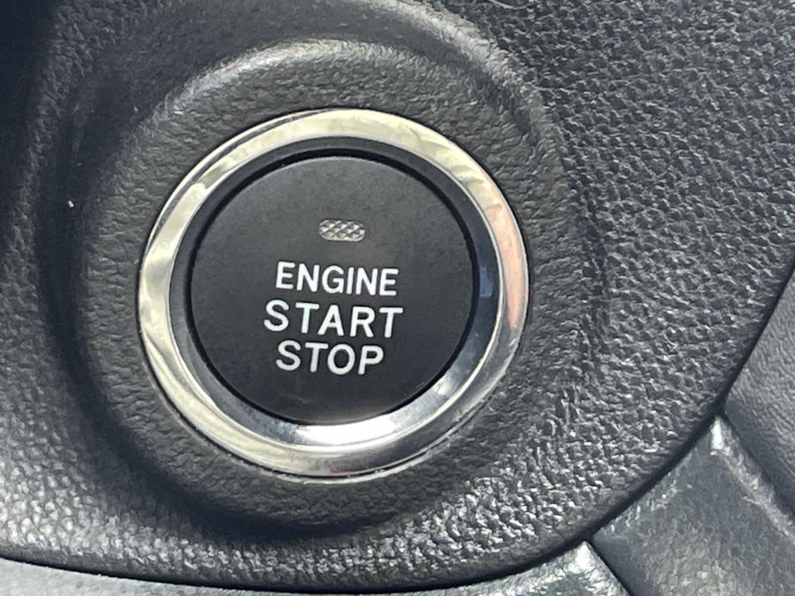 Thumbnail: 2022 Subaru Outback - 32