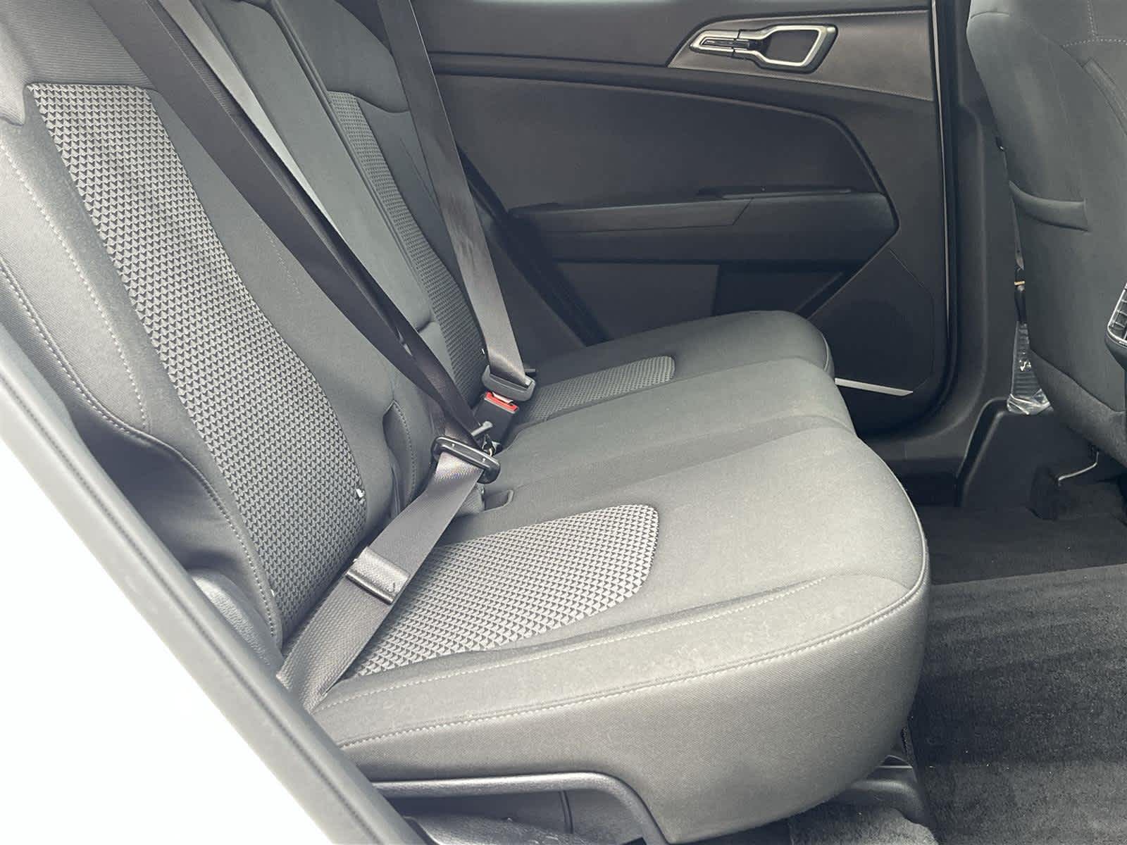 Thumbnail: 2023 Kia Sportage - 15