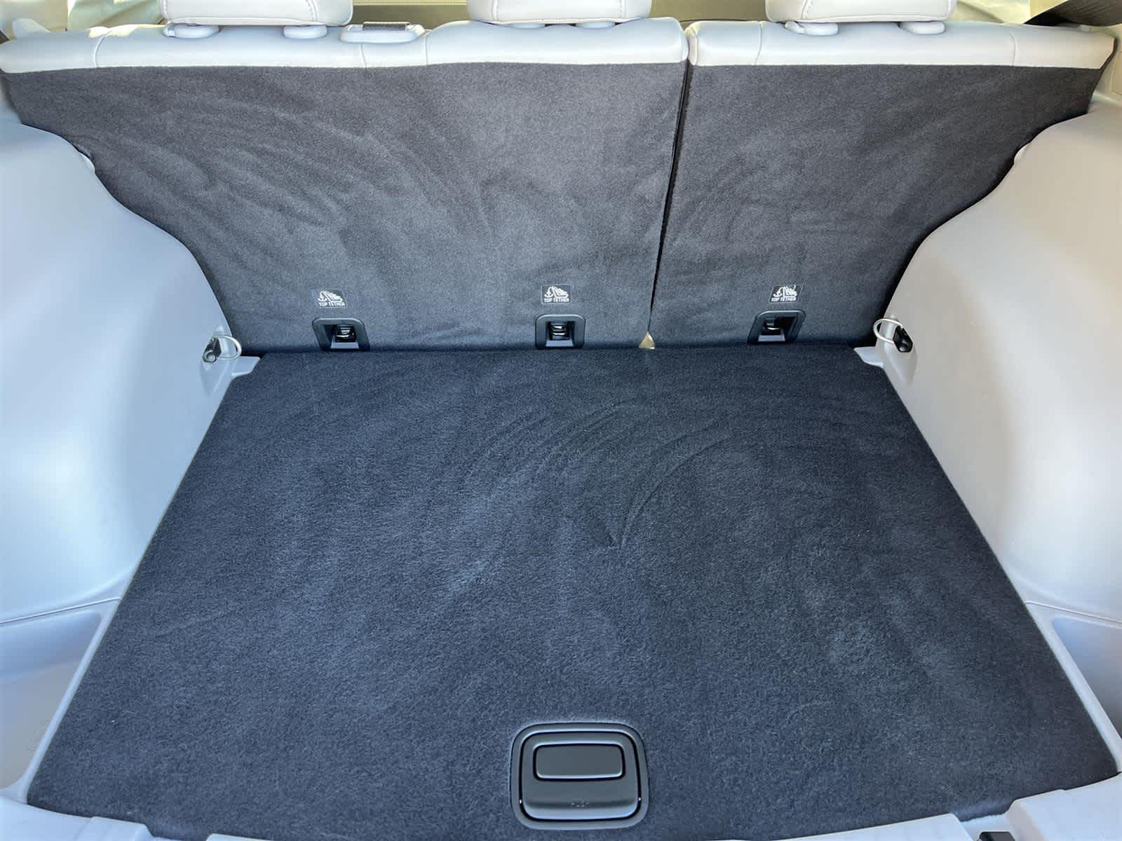 Thumbnail: 2022 Jeep Compass - 16