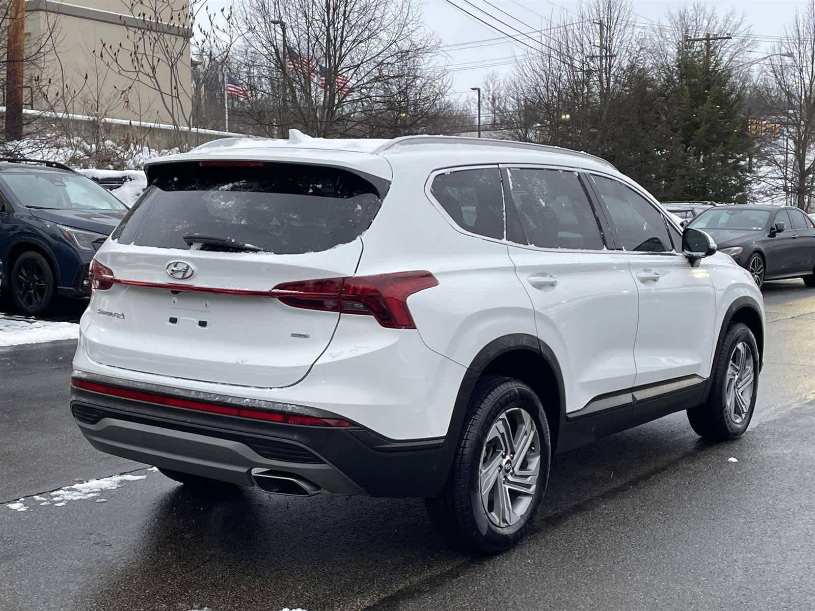 Thumbnail: 2023 Hyundai Santa Fe - 5